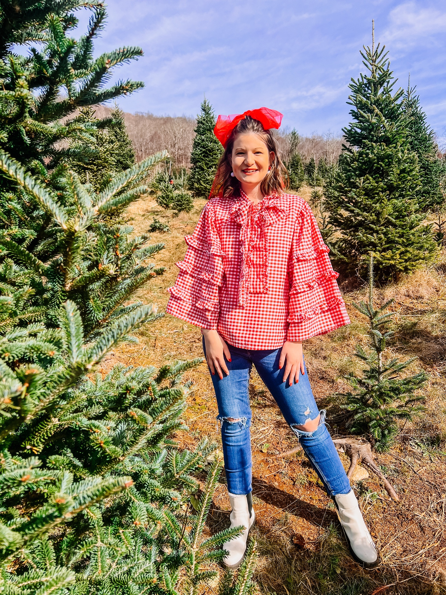 Christmas Tree Farm Outfit 2024

#LTKHoliday #LTKTravel #LTKSeasonal