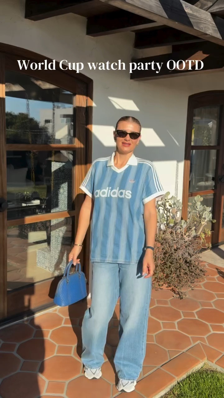 FIFA WATCH PARTY FIT...☺️🤩
Links in my bio LTK or comment OOTD

Thank you @natalientheaguilars 🫶🏼

#adidas #denim #style #worldcup #fifa2026