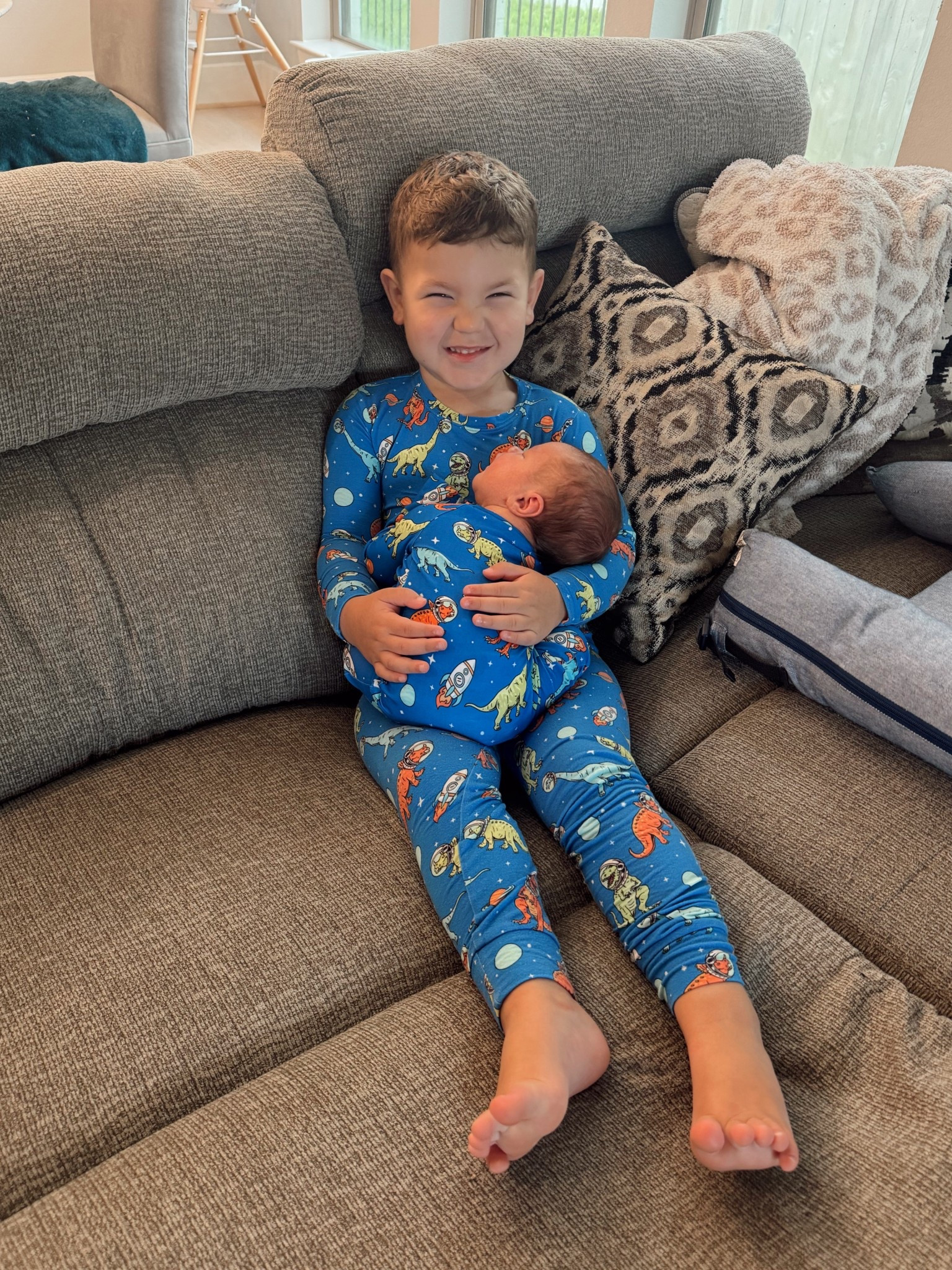 Can’t handle how obsessed I am with these two in matching pj’s!😍🦖🧑🏼‍🚀🚀💙

#LTKmomlife #LTKBaby #LTKKids