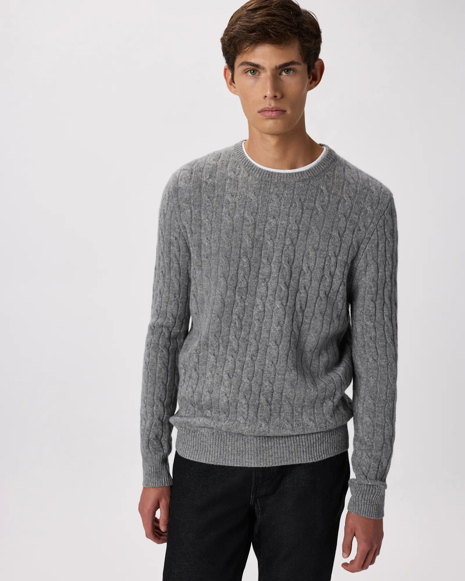 Men's Mongolian Cashmere Classic Cable Crewneck Sweater in Heather Grey | Quince