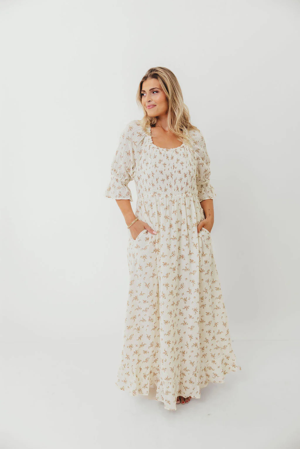 Sienna 100% Cotton Puff Sleeve Maxi Dress in Cream - Bump Friendly | Worth Collective