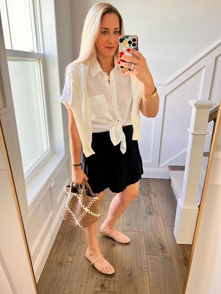 Summer Outfit

Preppy style

Pleated skirt

Linen shirt

Mesh ballet flats
Crystal ballet flats

Naghedi mini tote

Classy style
Neural style



#LTKStyleTip #LTKFindsUnder50 #LTKOver40