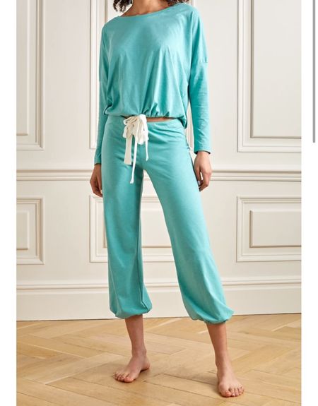 Eberjey pajamas 50% off

#LTKSale #LTKGiftGuide #LTKunder50