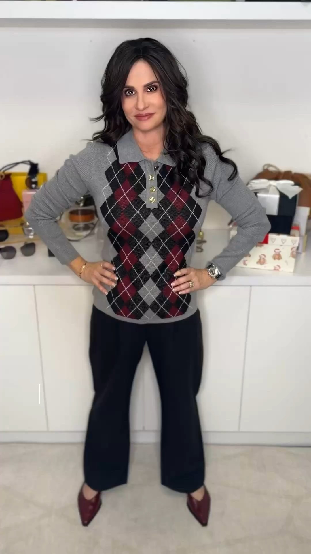 Did you spot the difference ? Accessories can make or break a look . 
Argyle sweater sm , pants 25s 
#argylesweater #accessories #coldweatherstyle

#LTKgrwm #LTKOver40 #LTKSeasonal