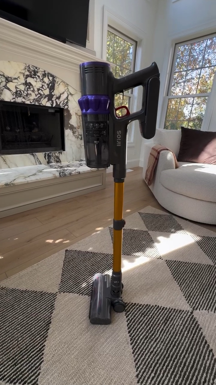 PSA: You don’t need to spend $$$ for a good cordless vacuum 
This one cleans my whole house on a single charge and it’s super lightweight! Totally worth it 
Shop ⬇️ 
https://www.amazon.com/shop/x_julia1/list/393F674RJ7VQ?ref_=aipsflist

#home #cleanhome #cleanhome #cleanhomehappyhome #cleanhomes #cleaningtherapy #organized #organizedhome #homedecor #homedecorideas #cleaning #cleaningmotivation #homeinspo