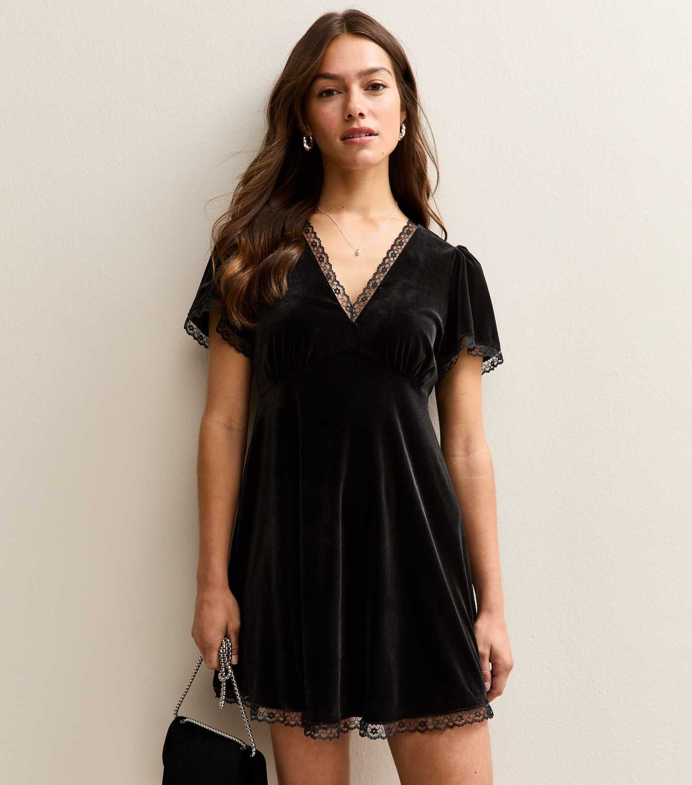 Petite Velvet Lace Tea Mini Dress | New Look | New Look (UK)