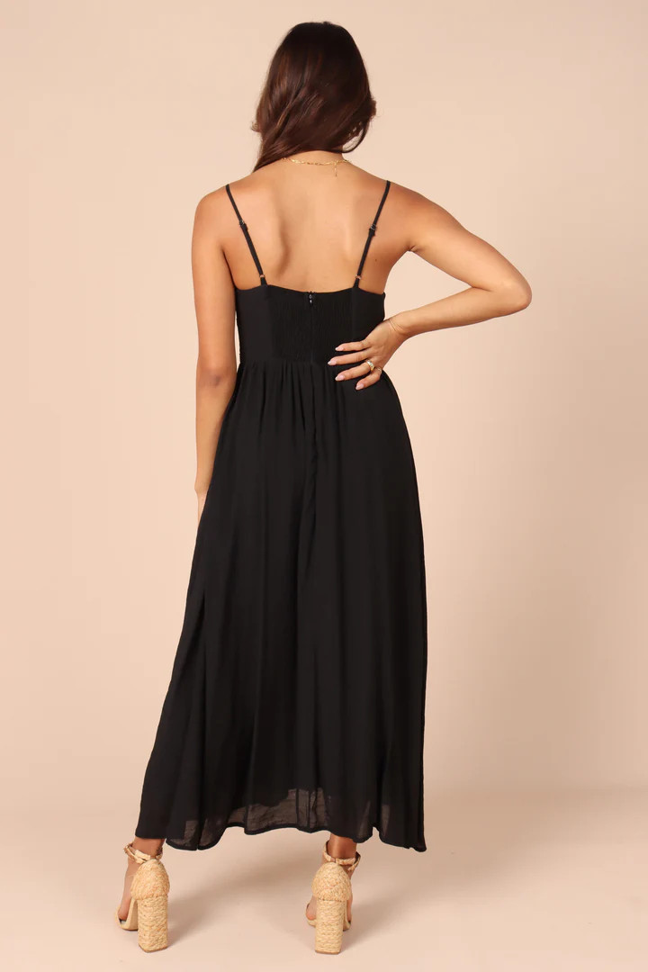 Darcie Sweetheart Neckline Midi Dress - Black | Petal & Pup (US)