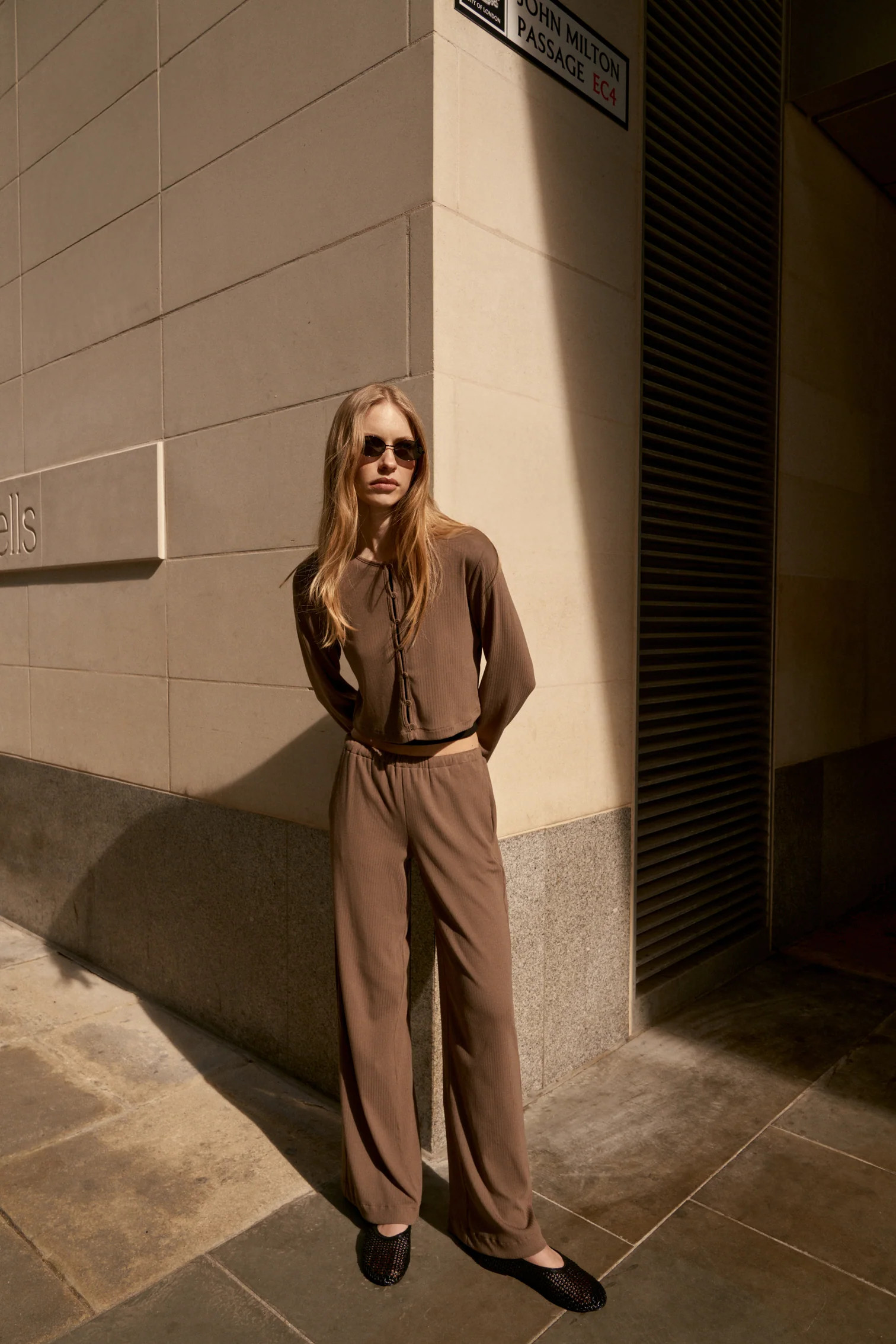 RIBBED BUTTON THROUGH TOP - BROWN | The Couture Club