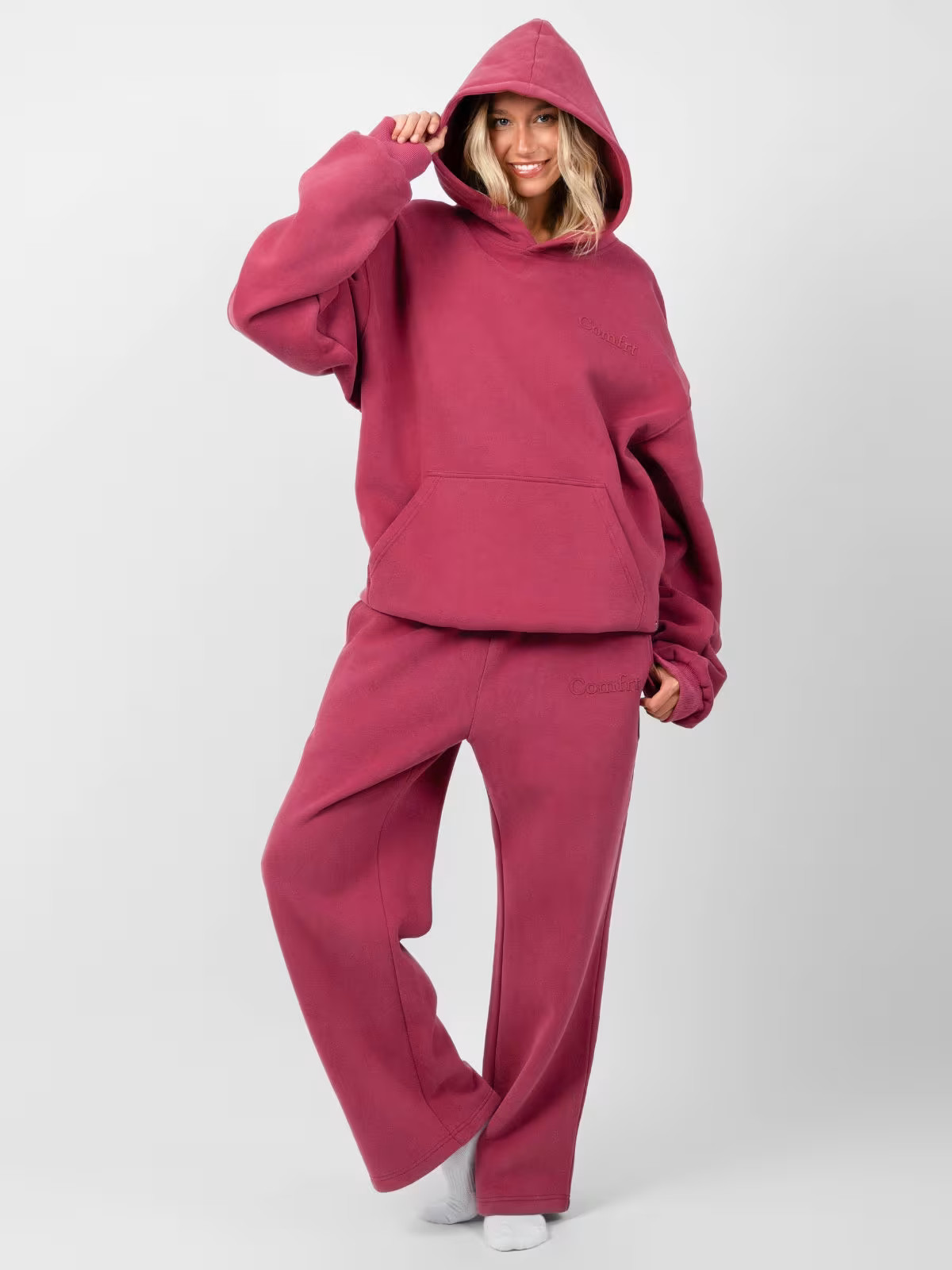 Minimalist Straight Leg Sweatpants | Comfrt