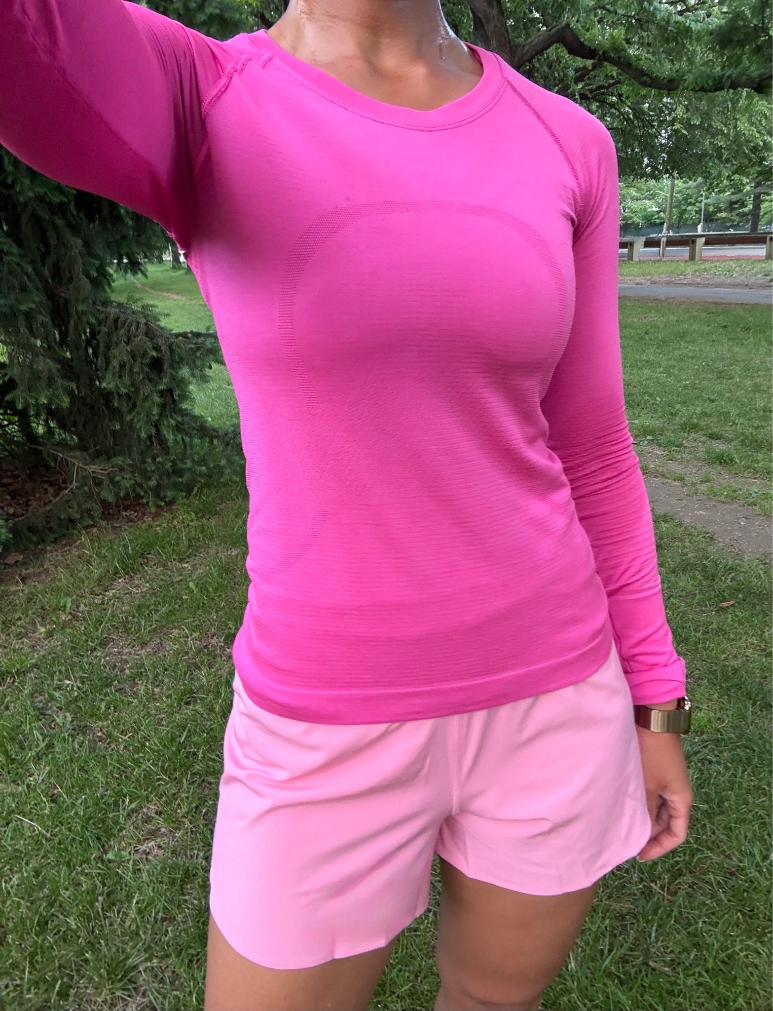 my run outfit from @lululemon ! 🩷🏃🏽‍♀️

swiftly tech race length, long sleeve, speed up short, candy cloud, sonic pink, summer, petite.

#LTKootd #LTKPetite #LTKfitnessgoals