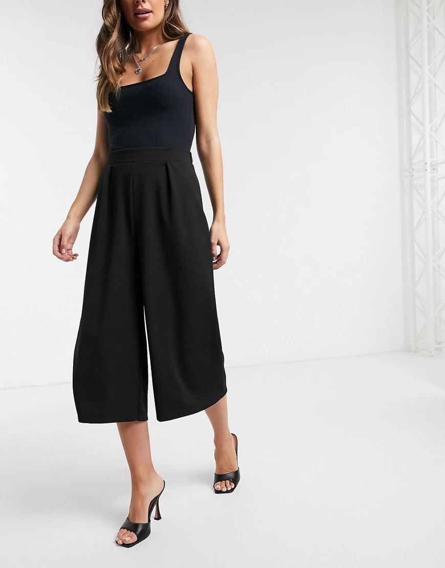 ASOS DESIGN cropped wide leg pants with pleat in crepe-Black | ASOS (Global)