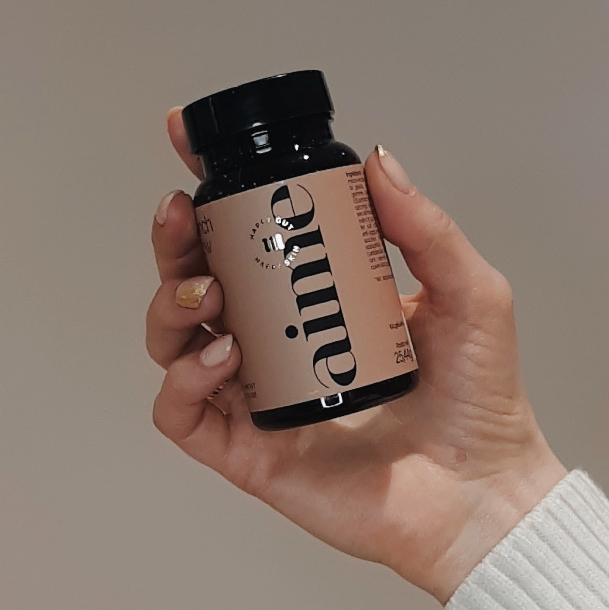 Le seul produit qui a aidé ma rosacée ! 

#LTKeurope #LTKbeauty