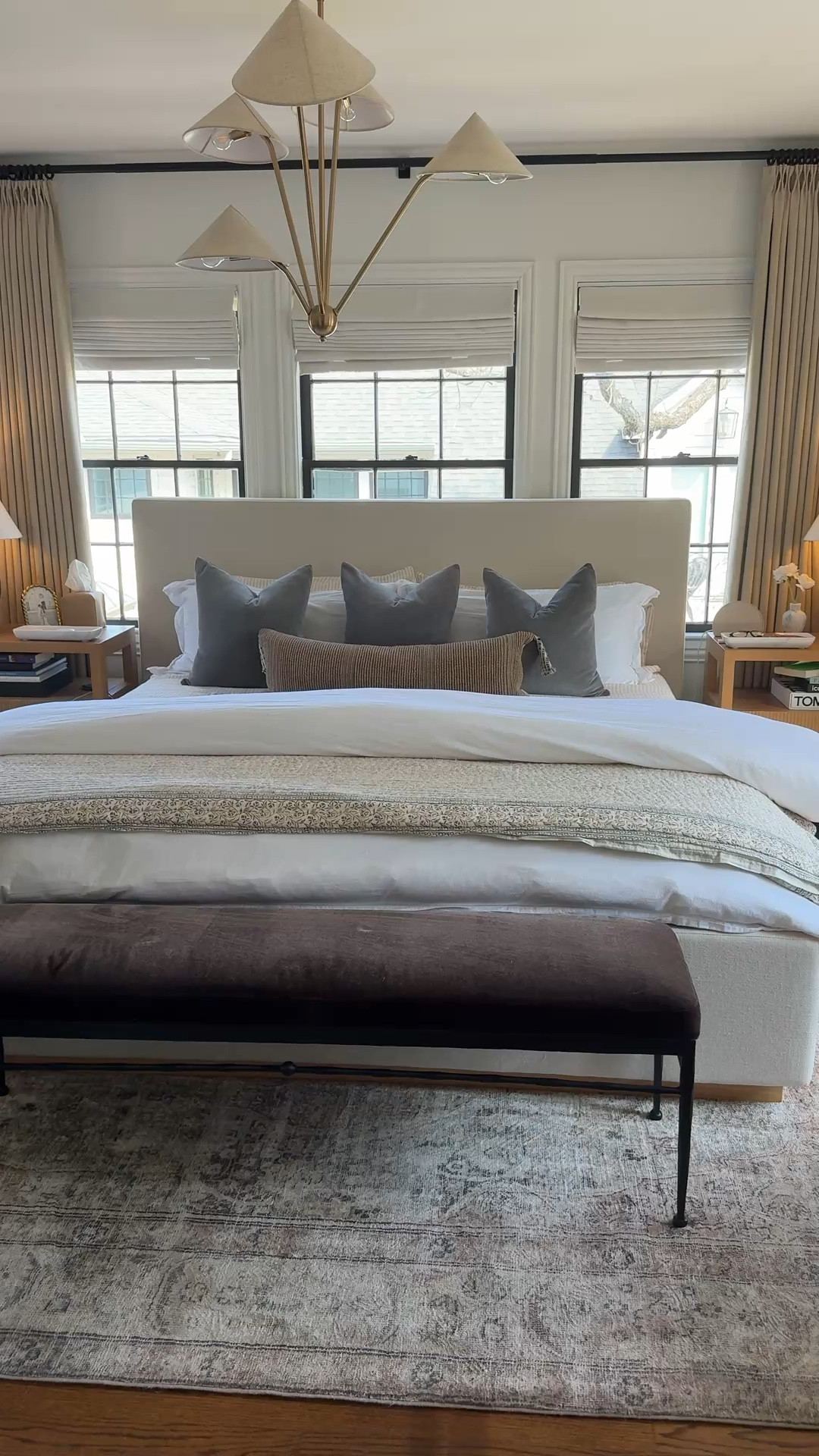 New bedding & I love these sheets so much I got them in gingham too 😍