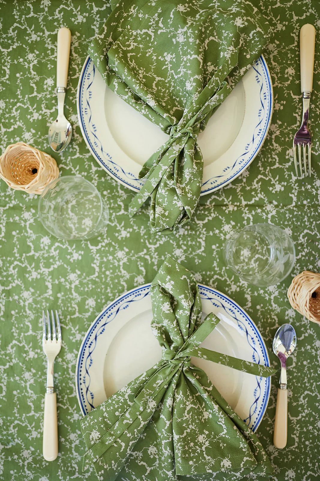 Set-of-Four Green Liesel Napkins with Ties | Parterre