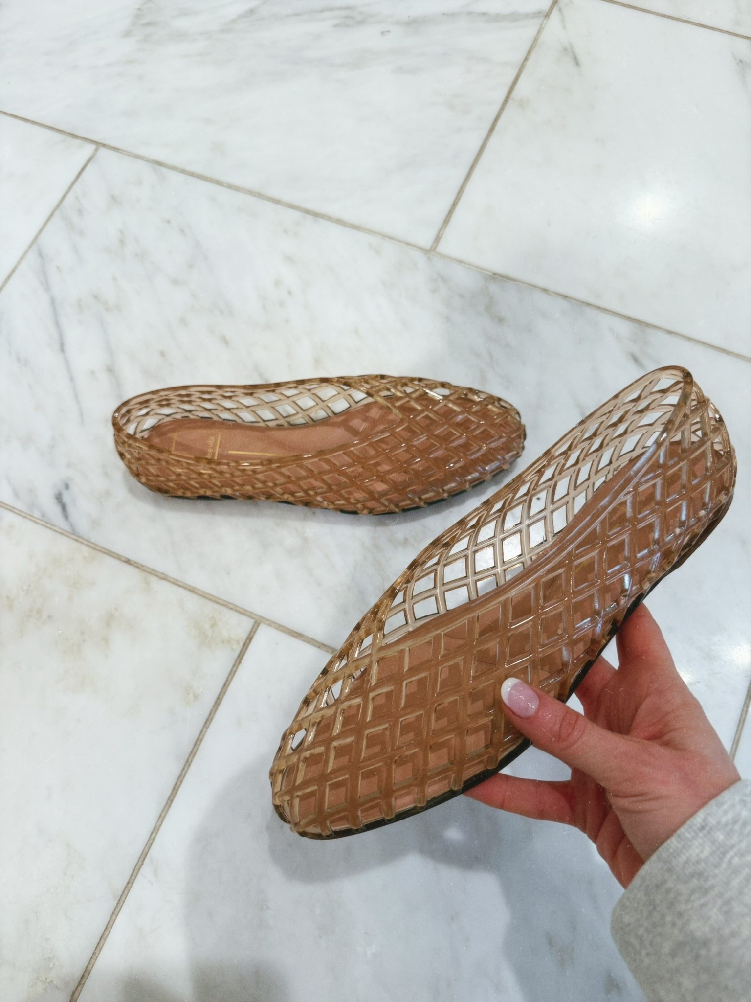 BEST SELLER of the week — Jam Jelly Flats in Mocha.

#LTKootd