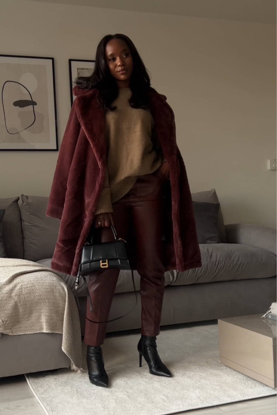 Burgundy monochromatic outfit 

#LTKSeasonal #LTKeurope #LTKfit