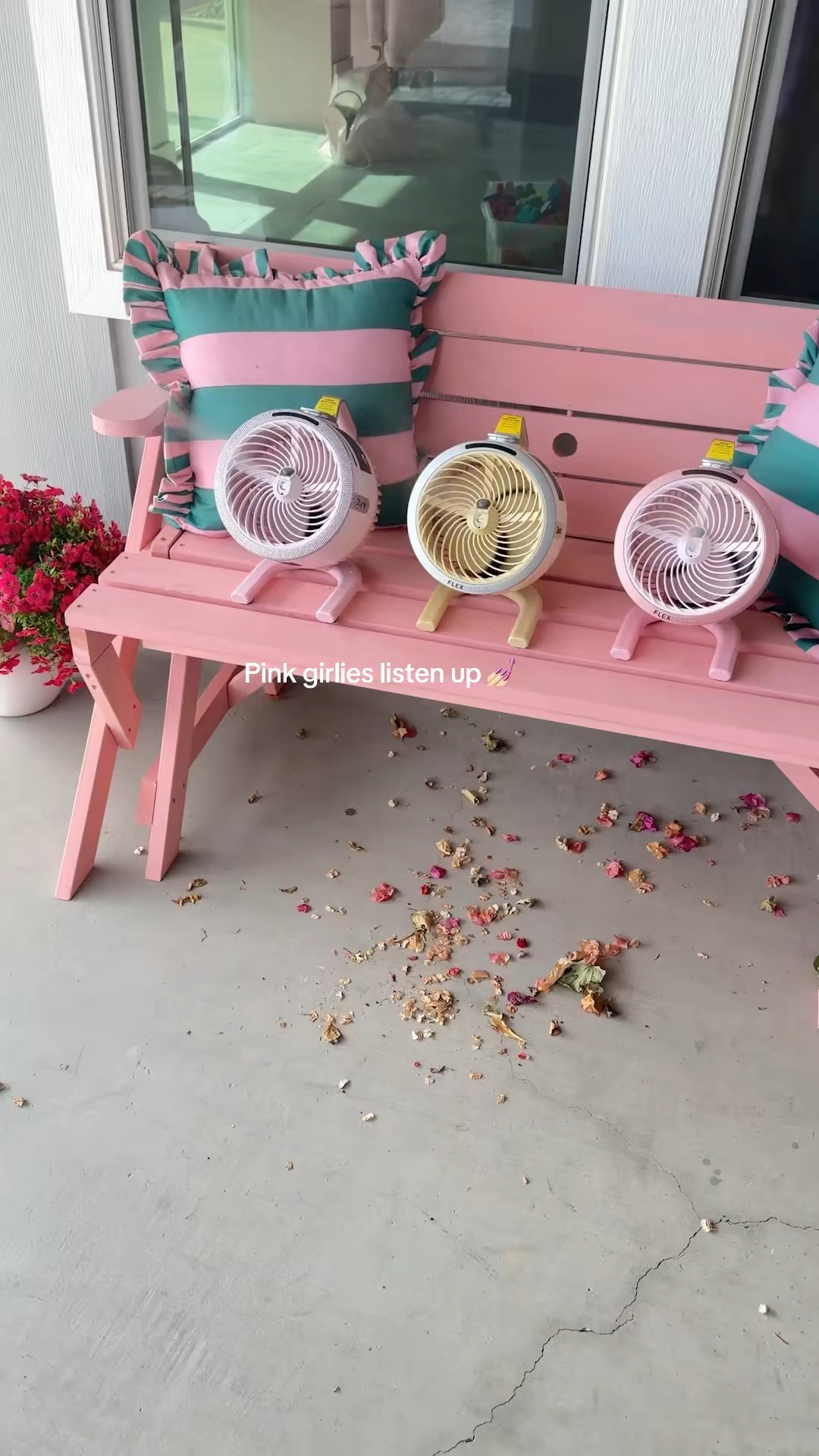 So many cute colors

#LTKTravel #LTKmomlife #LTKvlog