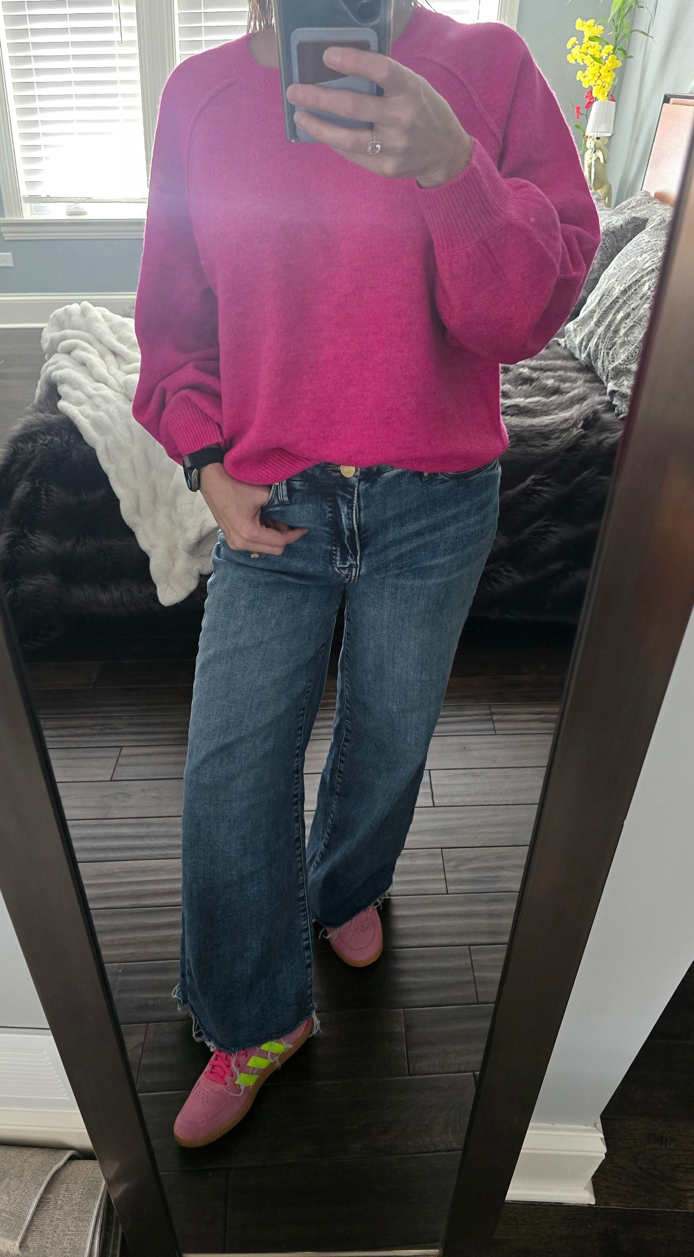 Pink sweateWide leg jeanPink sneakers

#LTKSaleAlert #LTKSeasonal #LTKFindsUnder100