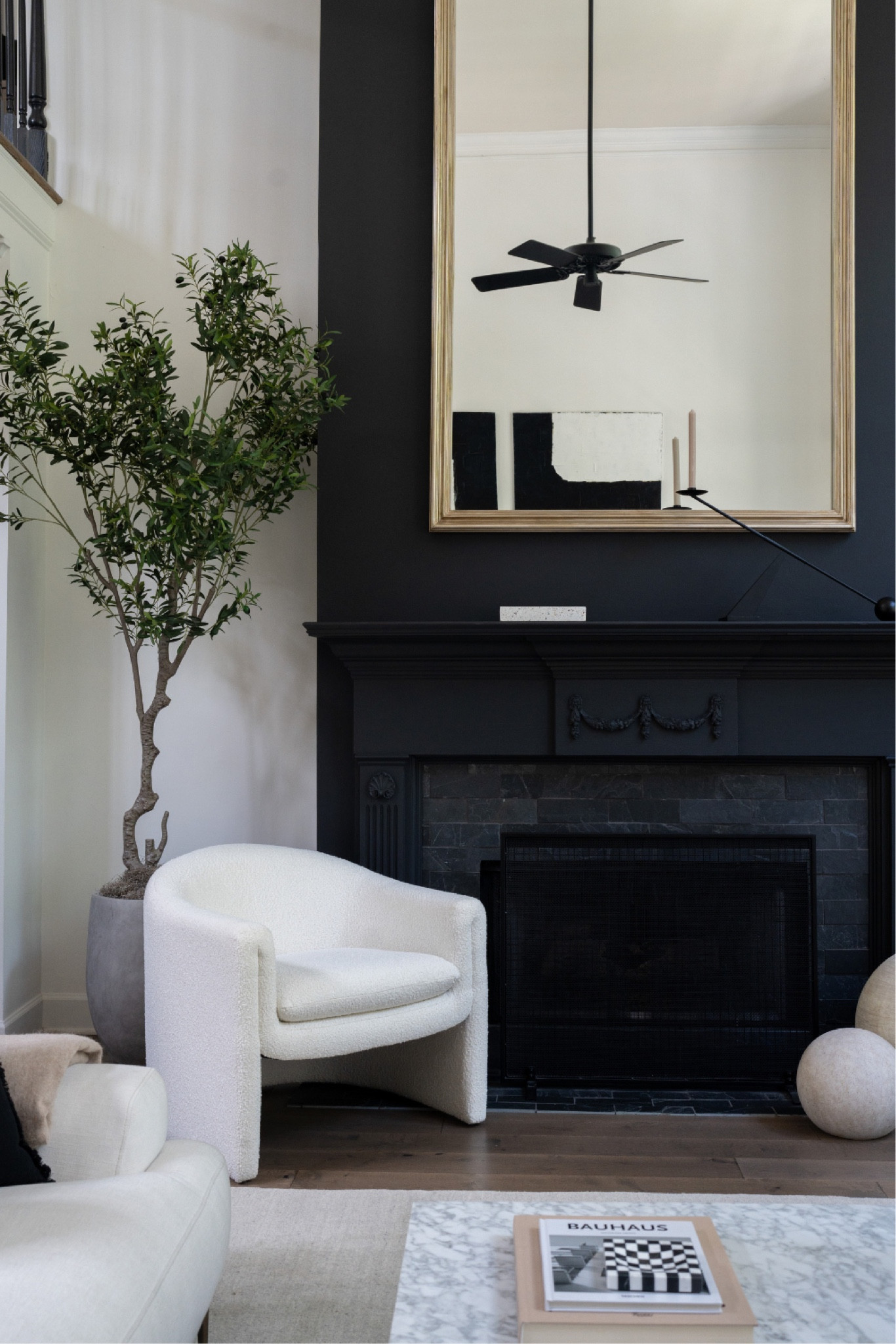 Wow!! ALLMODERN has become my go-to source for modern pieces for my home and my clients! @allmodern #allmodernpartner #modernmadesimple