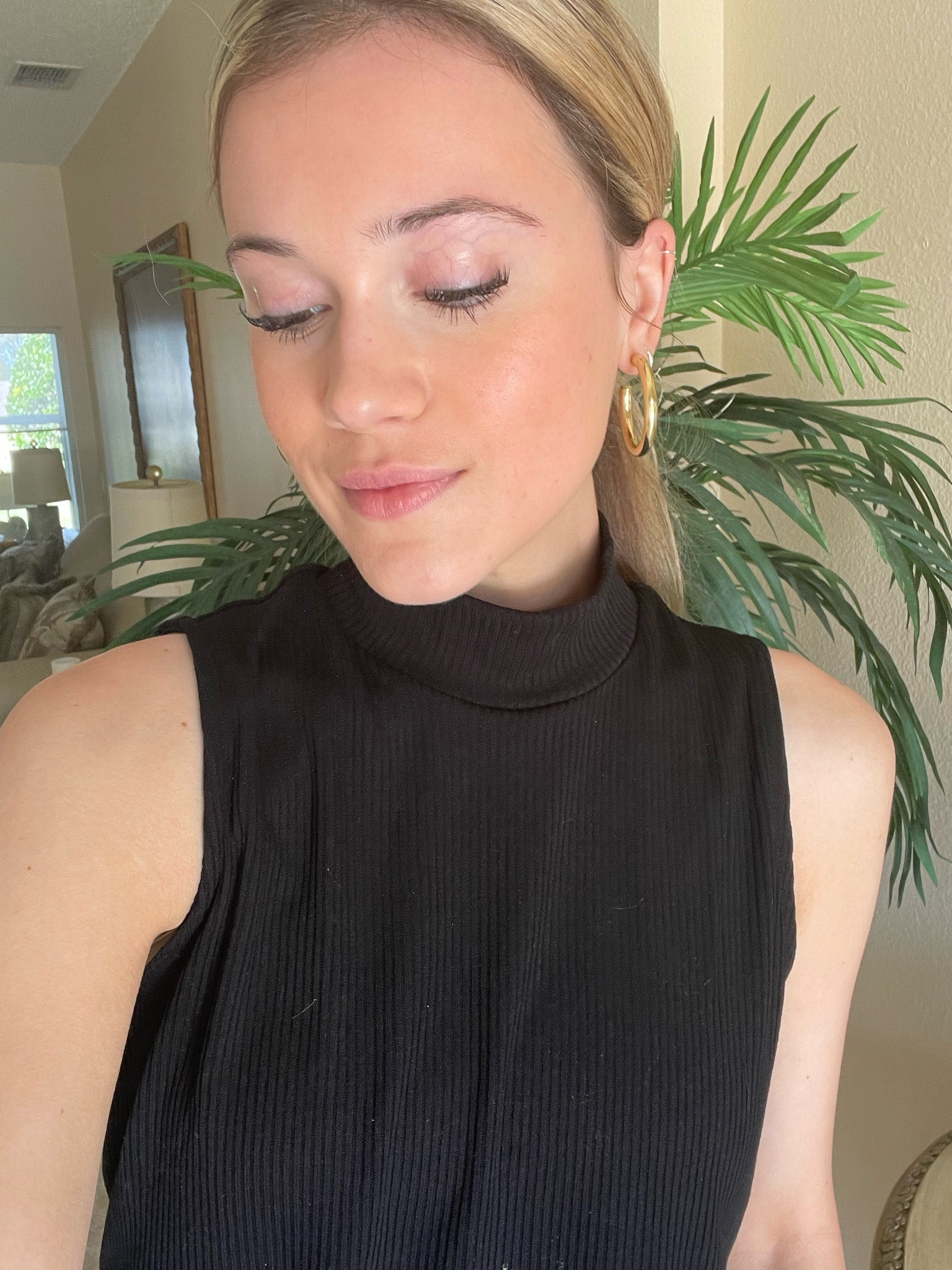 Everyday makeup. Bronzing drops drunk elephant. Walmart set. It cosmetics concealer. Honest beauty blush 

#LTKFind #LTKbeauty