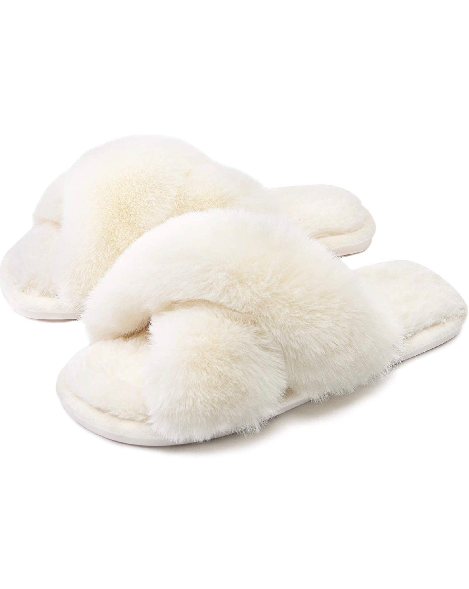 Gifts for her / furry slippers 

#LTKtravel #LTKGiftGuide #LTKunder50