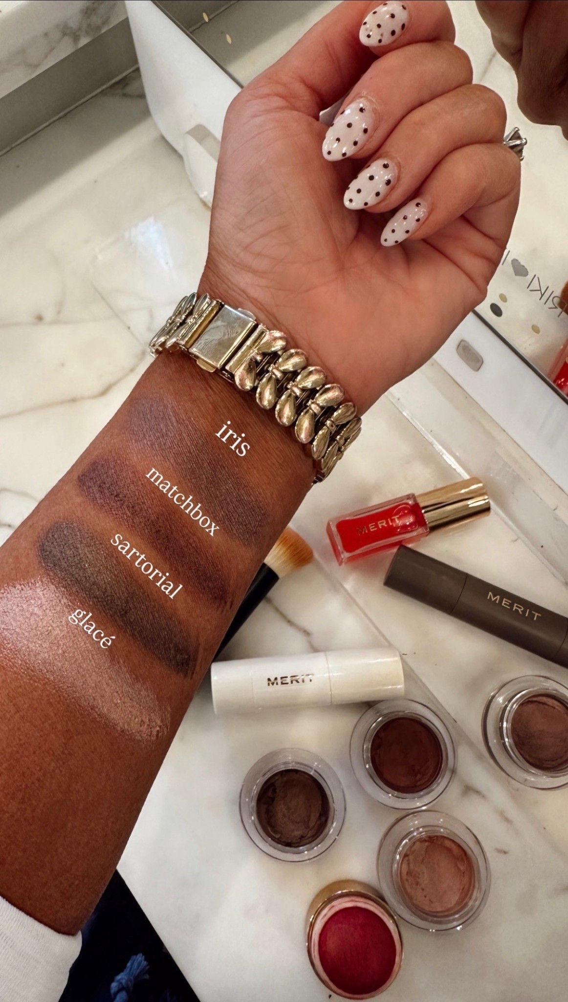 The best eyeshadow 

#LTKCyberWeek #LTKHoliday #LTKGiftGuide