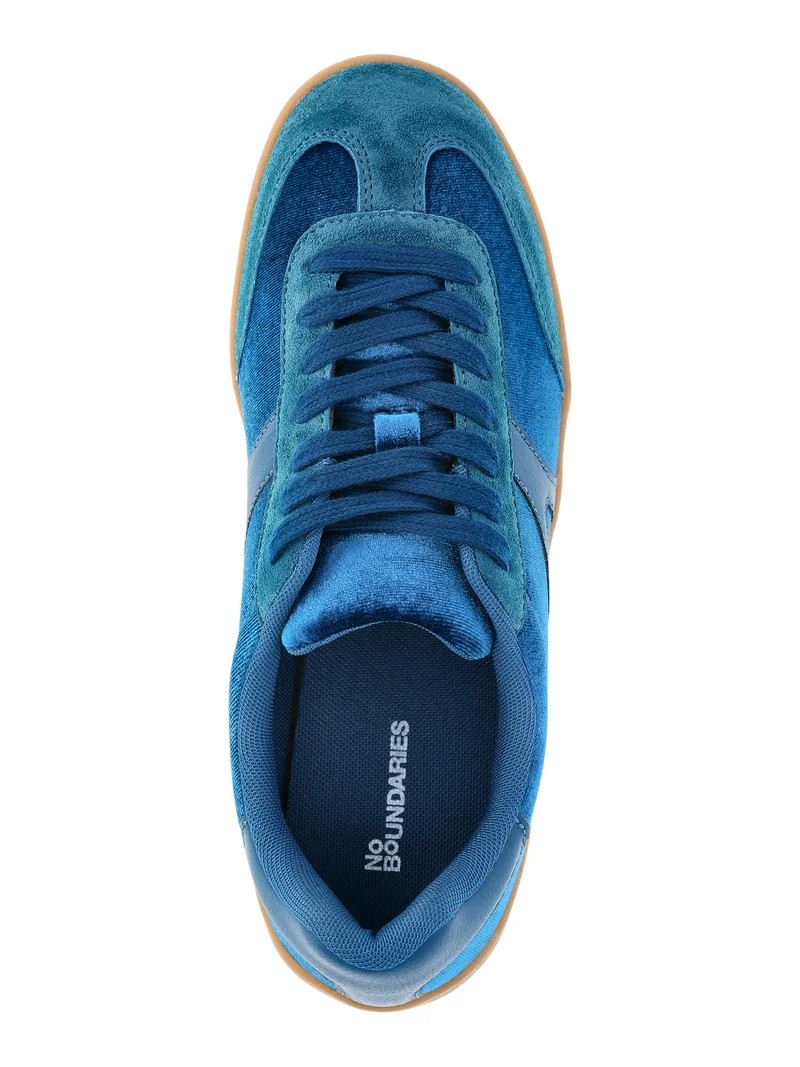 No Boundaries Velvet and Faux Suede Gum Sole Sneakers, Women's | Walmart (US)