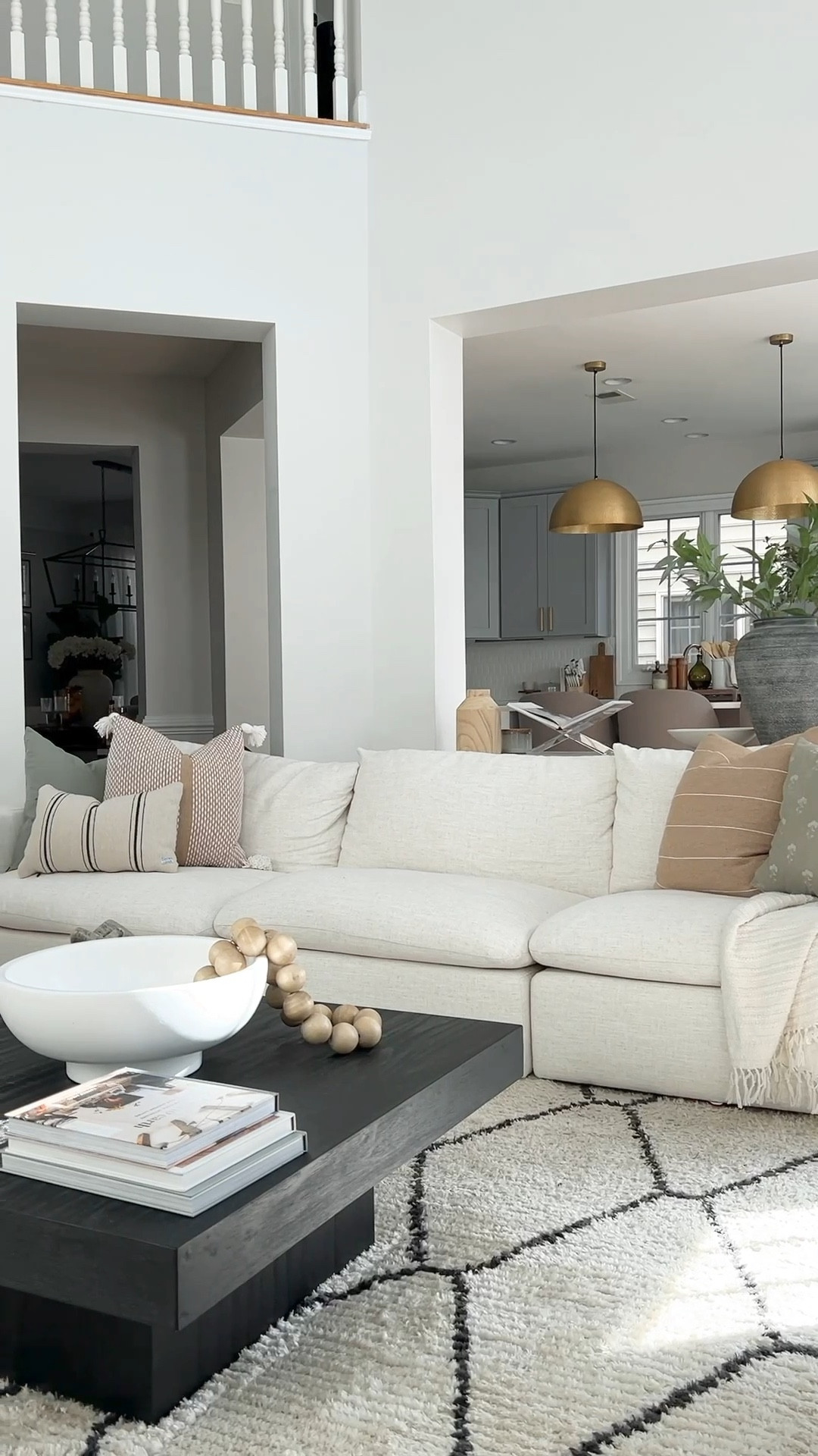 Discount code: greenssweet10 for 10% off 

Pillow, woven nook, castlery, couch, sofa, pillow combo, neutral, home decor, living room, accent pilllow, throw pillow, family room

#LTKFind #LTKstyletip #LTKhome