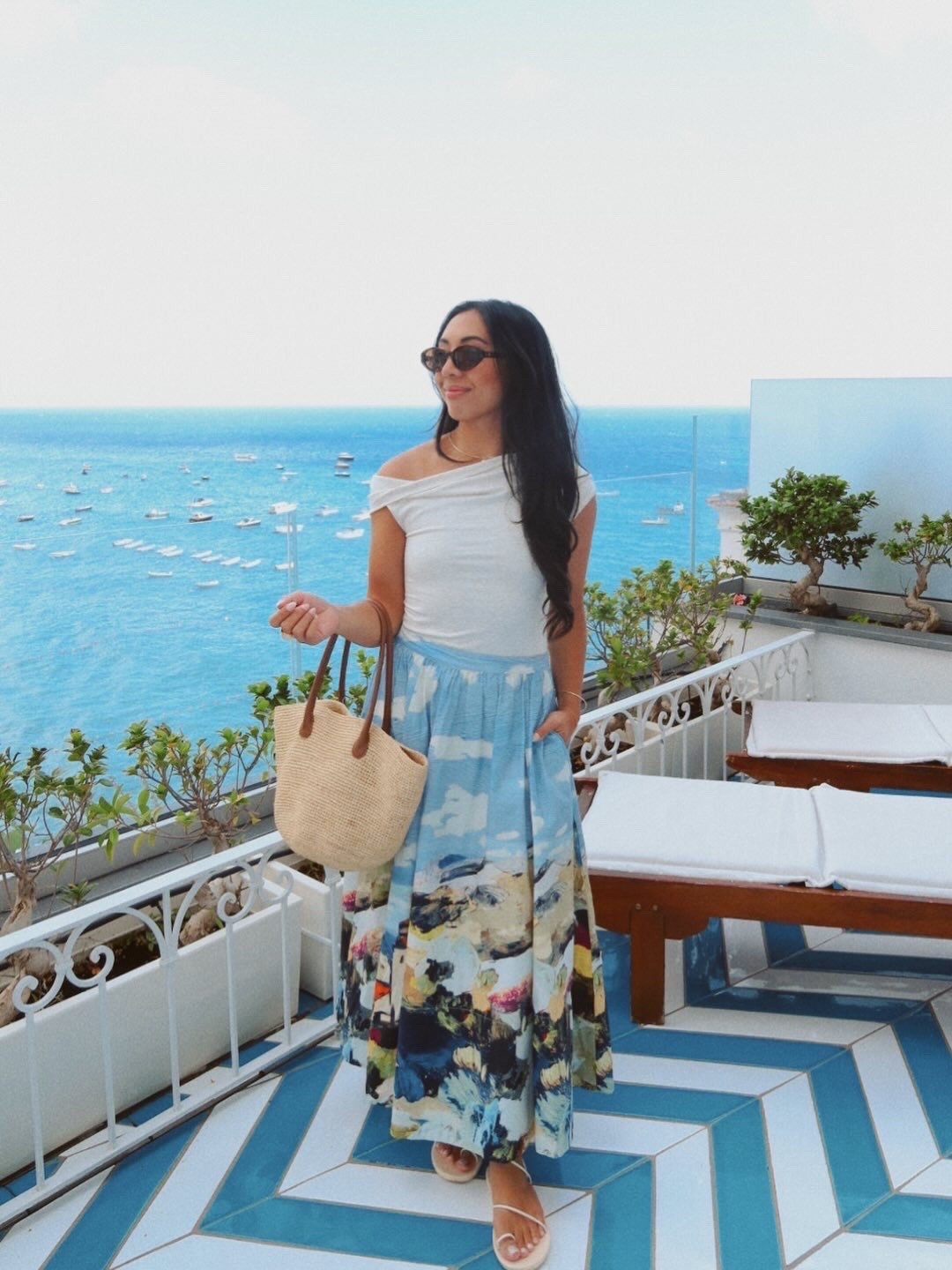 Positano outfit ☀️🌊 this skirt is like a work of art!

#LTKootd #LTKgrwm