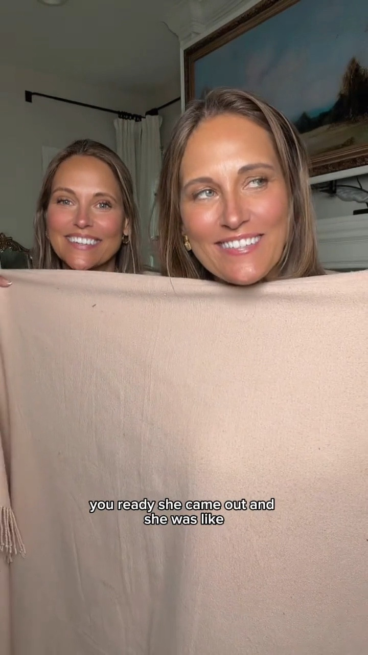 This might be the cutest top we’ve found on Amazon lately! It’s super figure-flattering, with the prettiest 3/4 length trumpet sleeves that add just the right touch. We’re wearing a size large for reference. Grab it while you can—this one is definitely going to go fast! 💕

#LTKMidsize #LTKSeasonal #LTKOver40