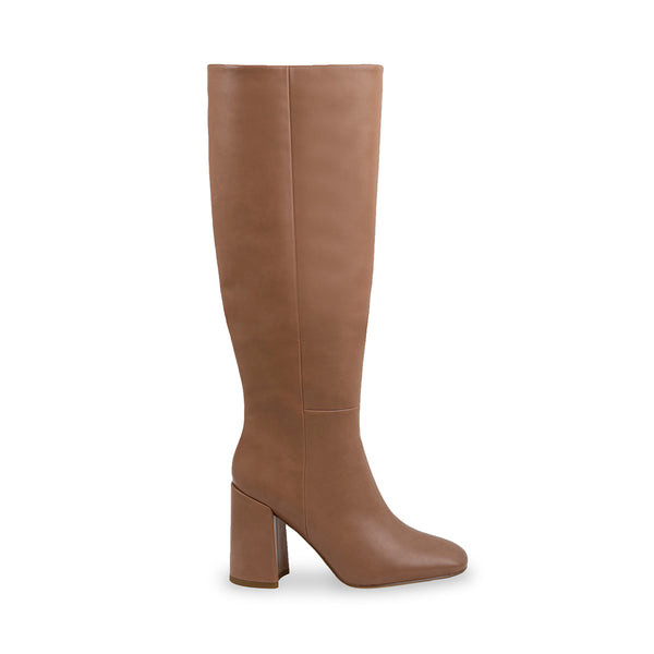 WILLIAM TAN | Steve Madden (Canada)