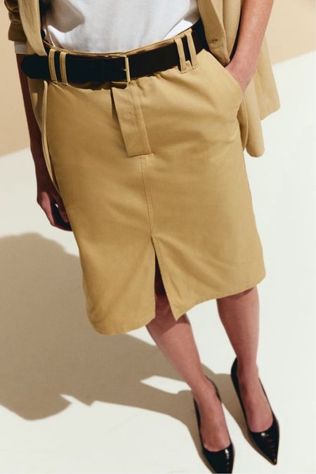 Cute utility skirt. I’d wear with a simple t-shirt or tank ✨

#LTKSeasonal #LTKFindsUnder50 #LTKStyleTip