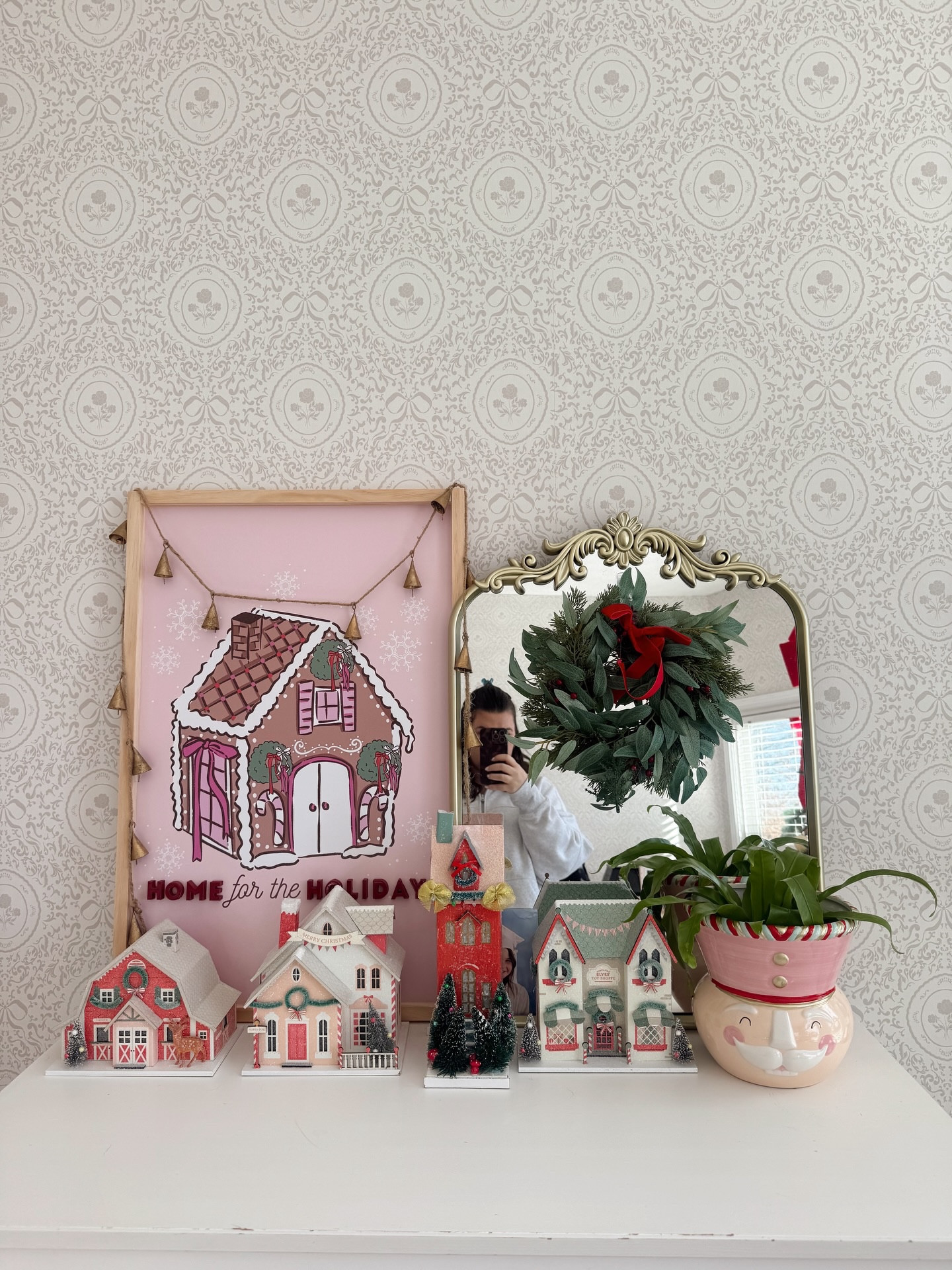 There’s just something special about a little girl’s Christmas room 🎀

Comment SHOP & I’ll send links to what I can! 

The home for the holidays sign is from @opalplusolive and I have a discount for you to use! Use code KATELYN15 if you order before the 15th! & the banner above her bed is from @hunnyprints

.
.
.
#kidschristmasroom #littlegirlsroom #pinkchristmas