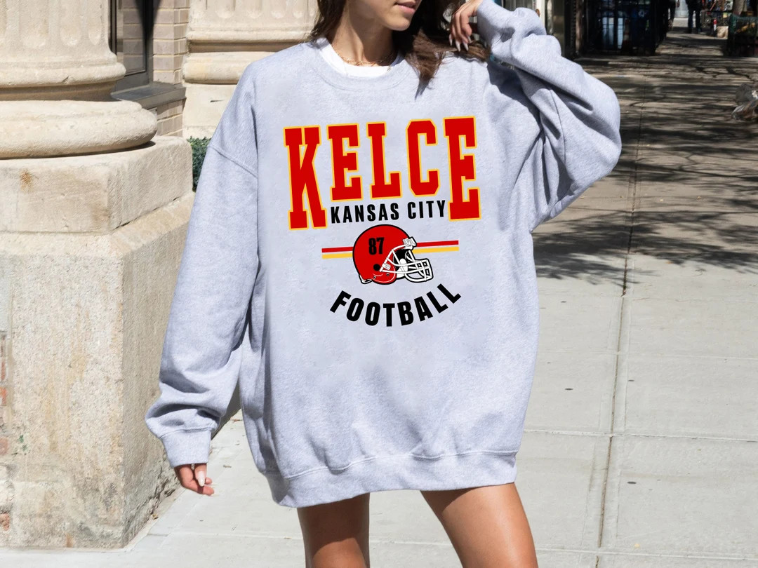 Travis Kelce Unisex Football Crewneck Travis Kelce - Etsy | Etsy (US)