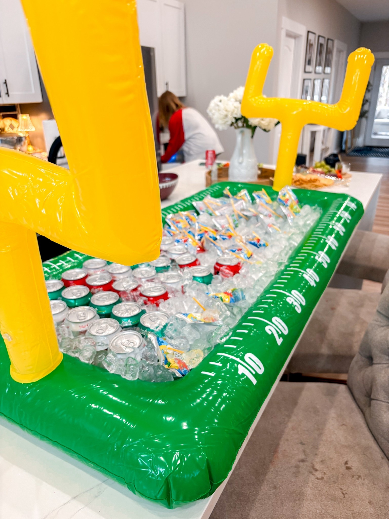 Having a Georgia Bulldogs party soon? Here are some of my favorites! #birthday #birthdayparty #footballparty #cake #kidbirthday #gabulldogs #georgiabulldogs #gameday #sec #collagefootball #party #partyinspo

#LTKU #LTKfoodie #LTKKids