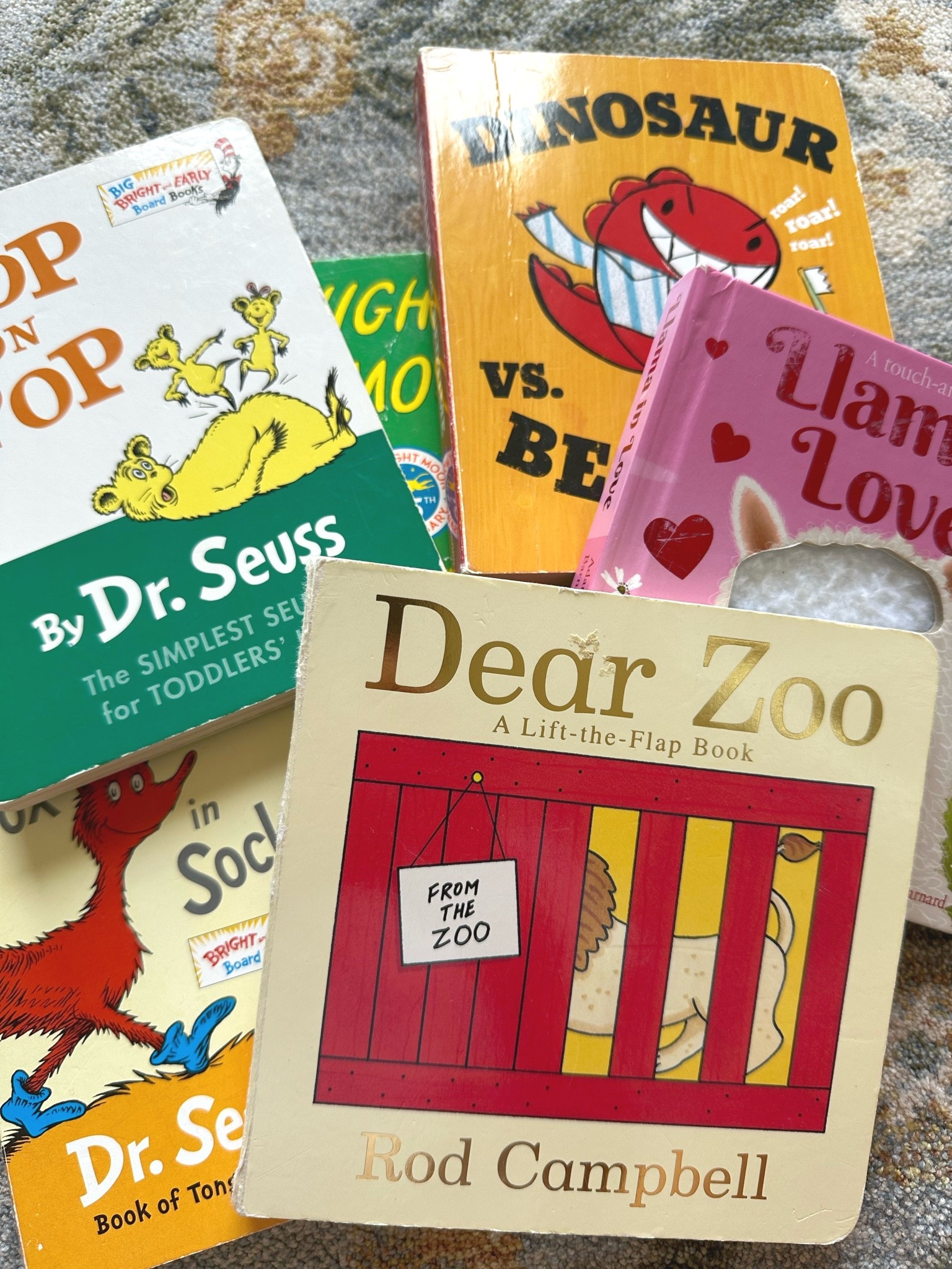 Toddler books must haves #toddlerbooks #babybooks #booksforkida