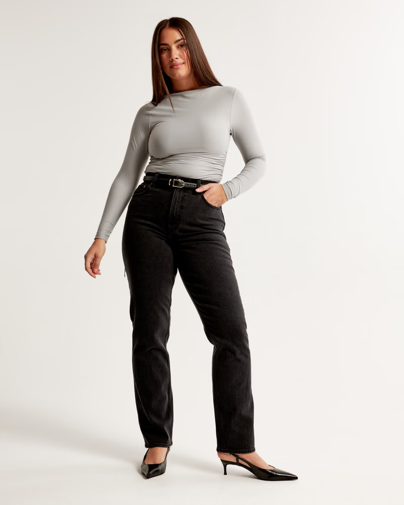 Women's Curve Love Ultra High Rise 90s Straight Jean | Women's Bottoms | Abercrombie.com | Abercrombie & Fitch (US)