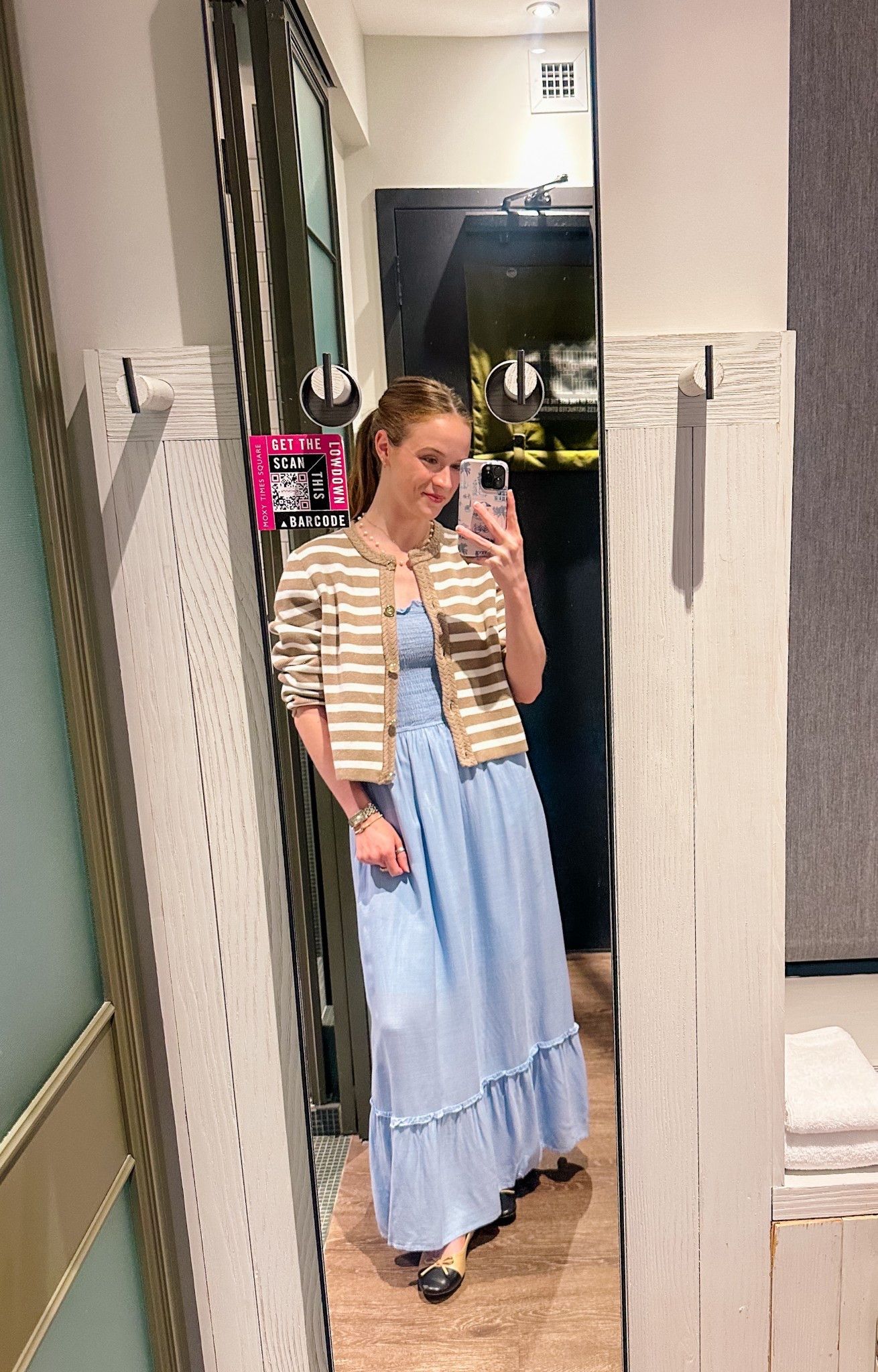 Another day, another work outfit!! It’s chilly in NYC today, so I wanted to layer for the commute!! 

#LTKWorkwear