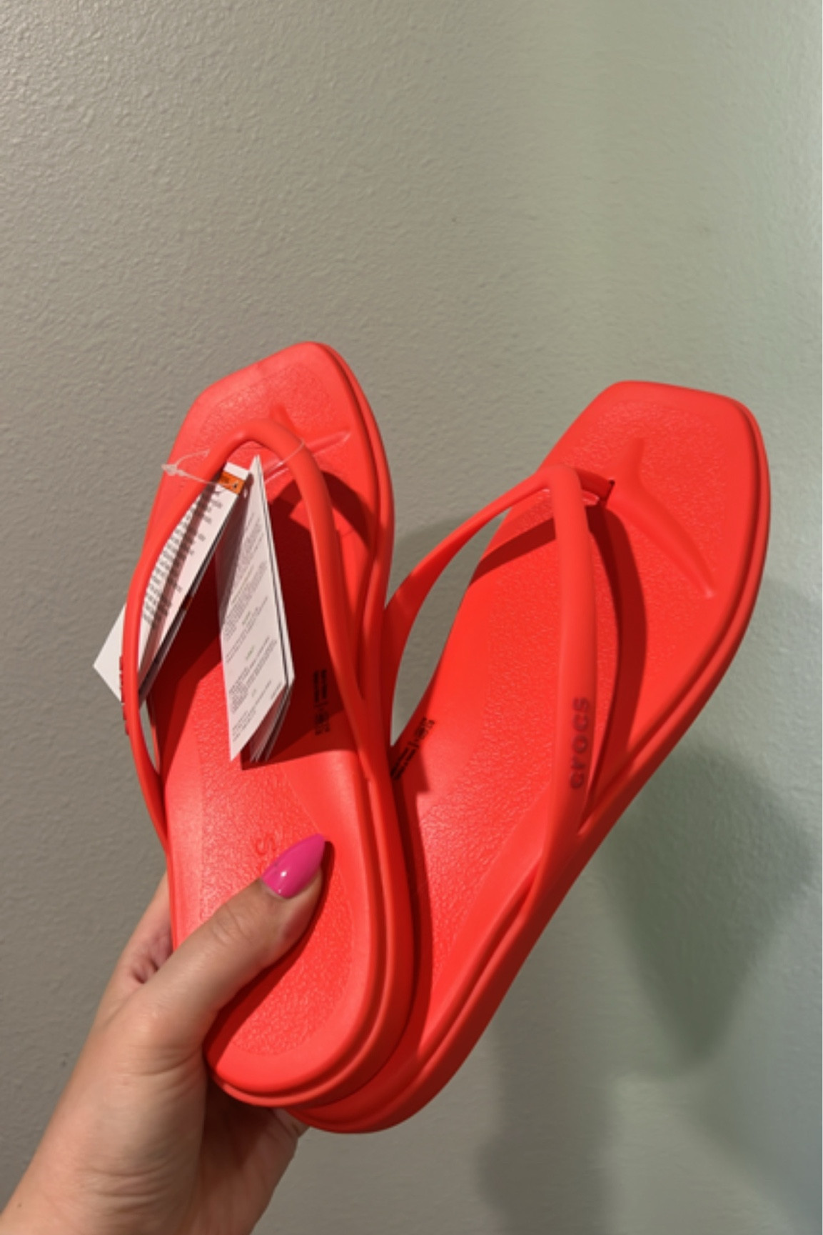 The comfiest flip-flop ever!!

#LTKfindsunder50 #LTKstyletip #LTKSeasonal