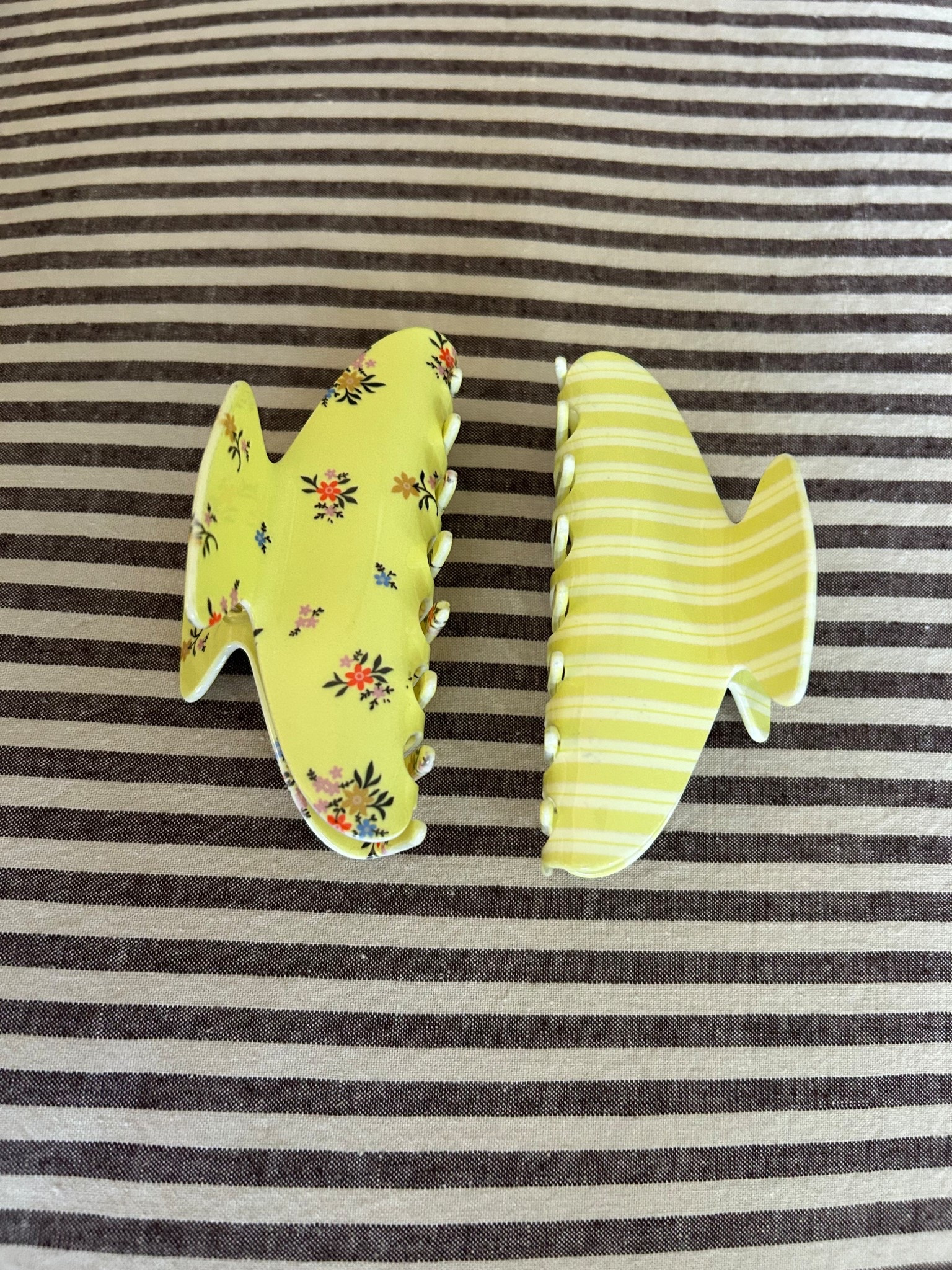 Claw clip

#LTKgrwm #LTKmomlife #LTKselfcare