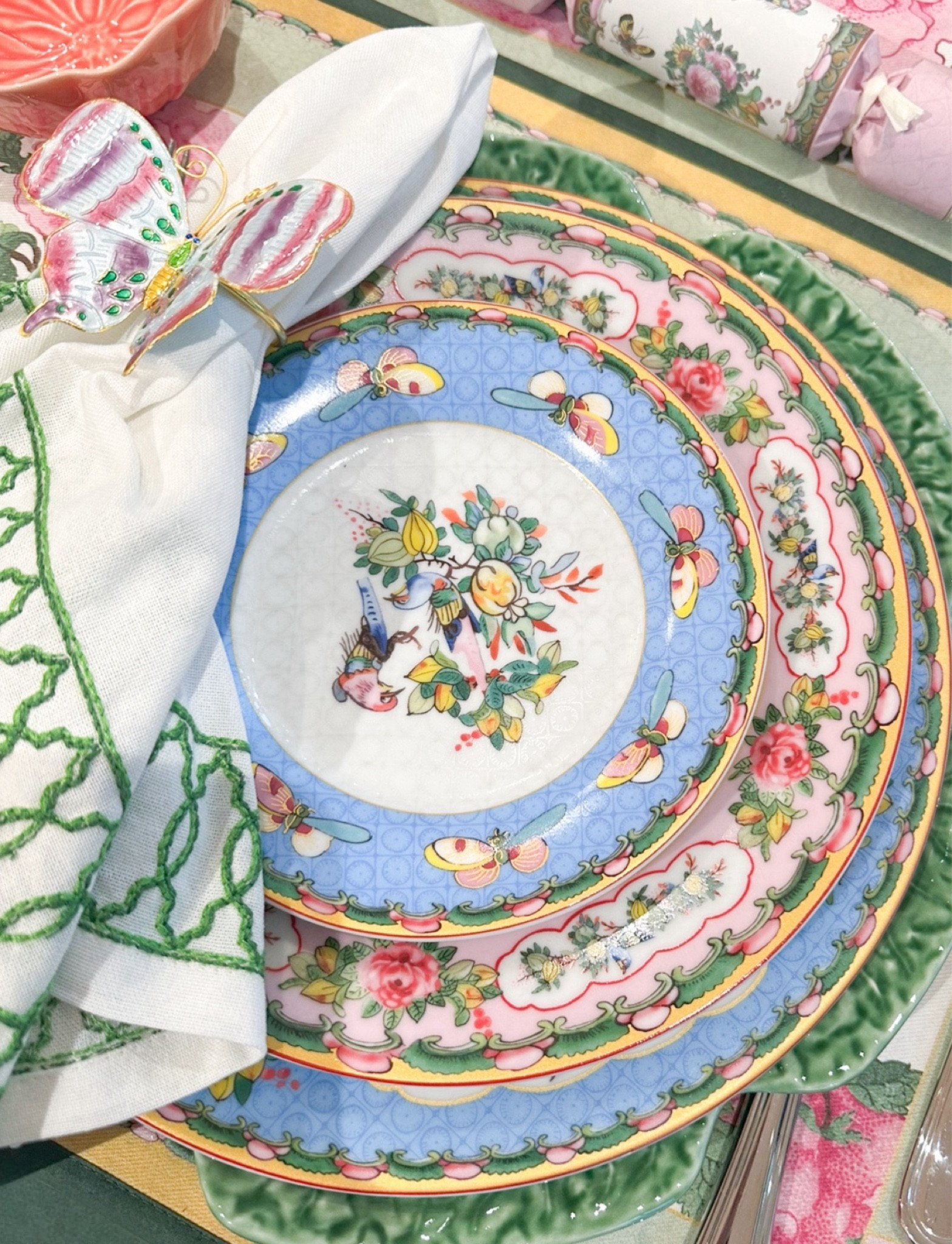 The prettiest Mothers Day tabletop 🌸 

#LTKhome #LTKGiftGuide #LTKSeasonal