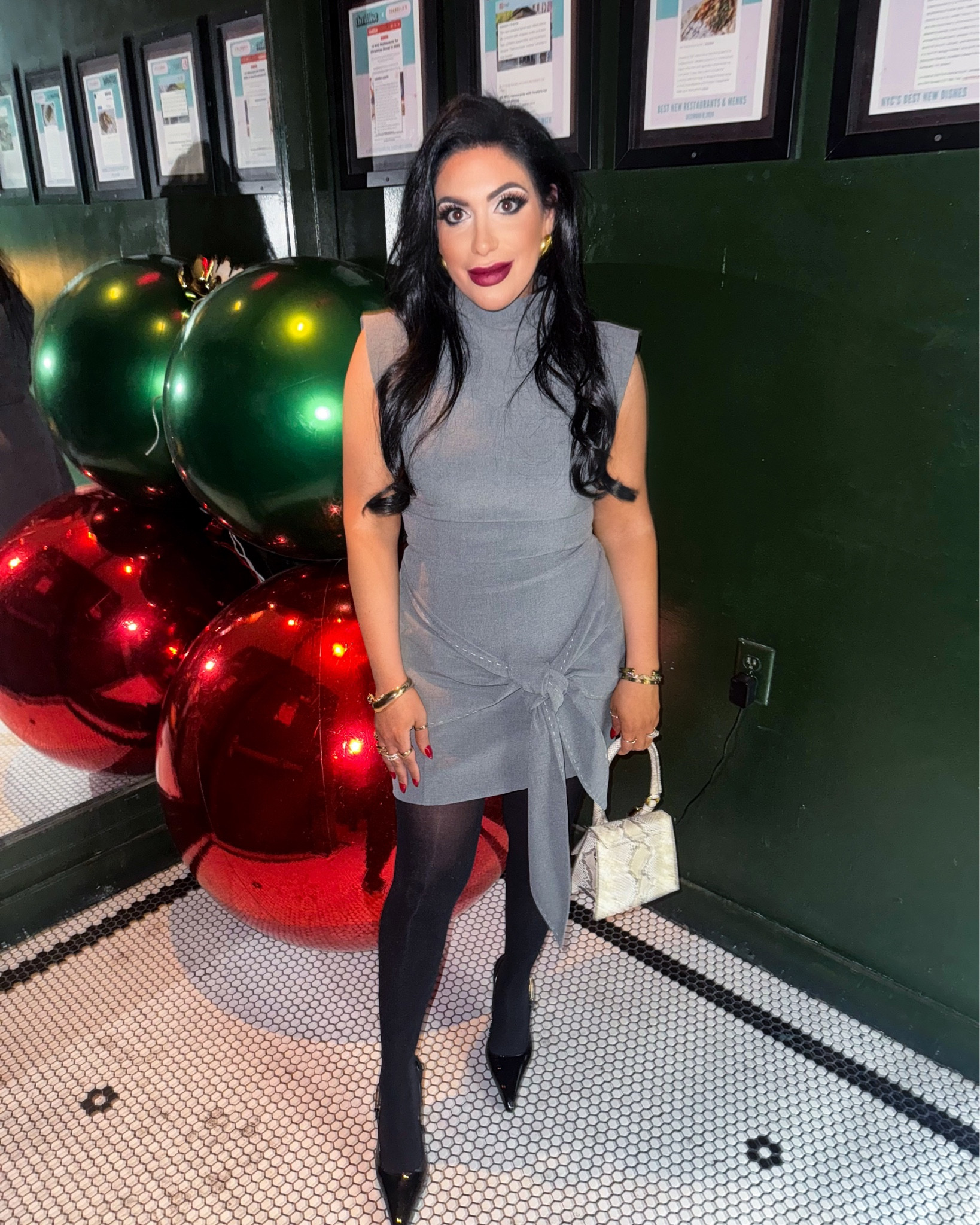 Holiday dinner look!❤️💚

#LTKPetite #LTKHoliday #LTKSeasonal