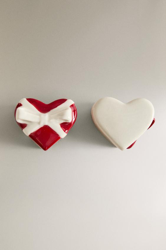 SALT AND PEPPER CHRISTMAS GIFT SHAKER SET | Zara US