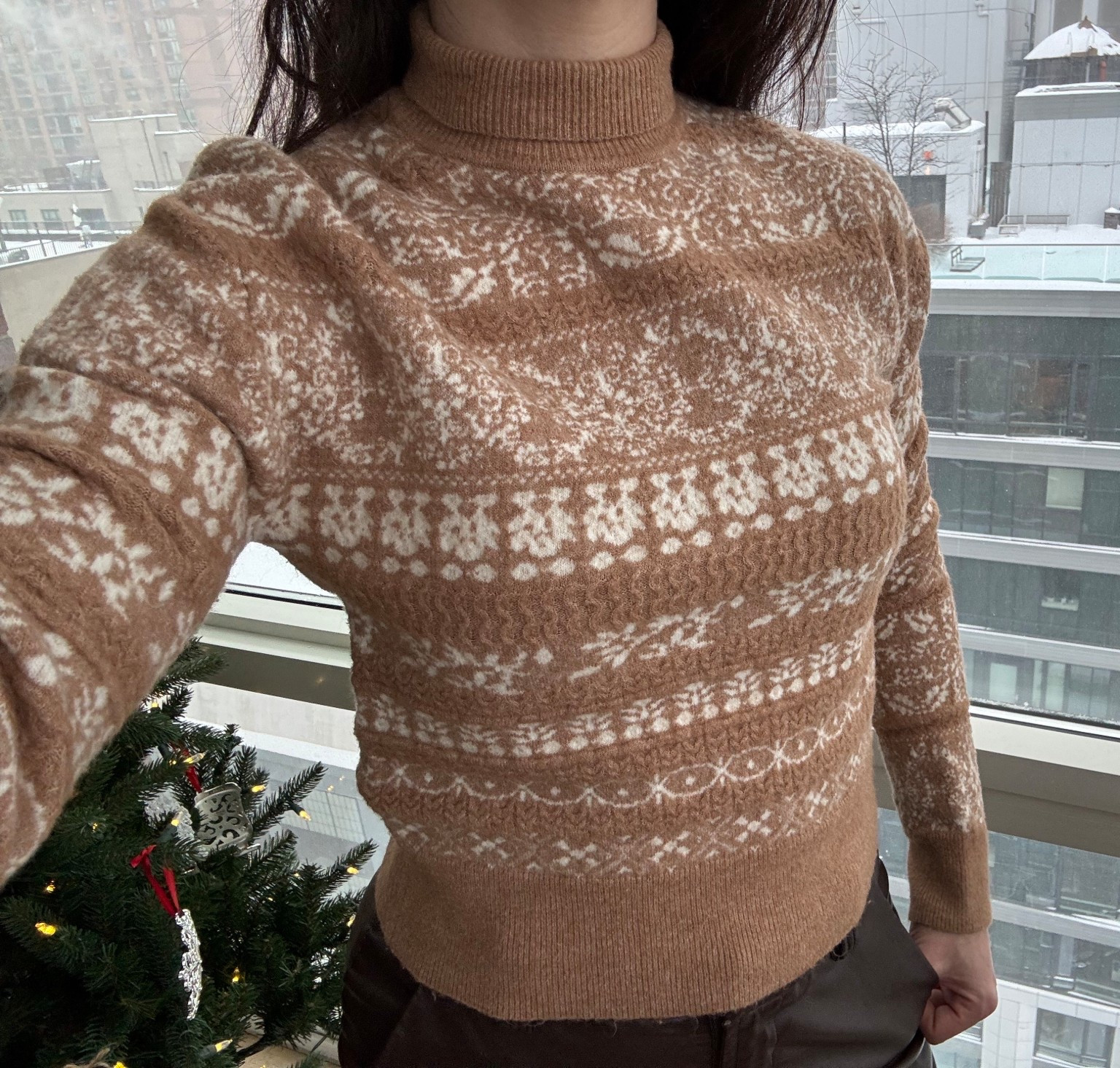 featuring the nyc snowfall ❄️

#LTKootd #LTKSeasonal