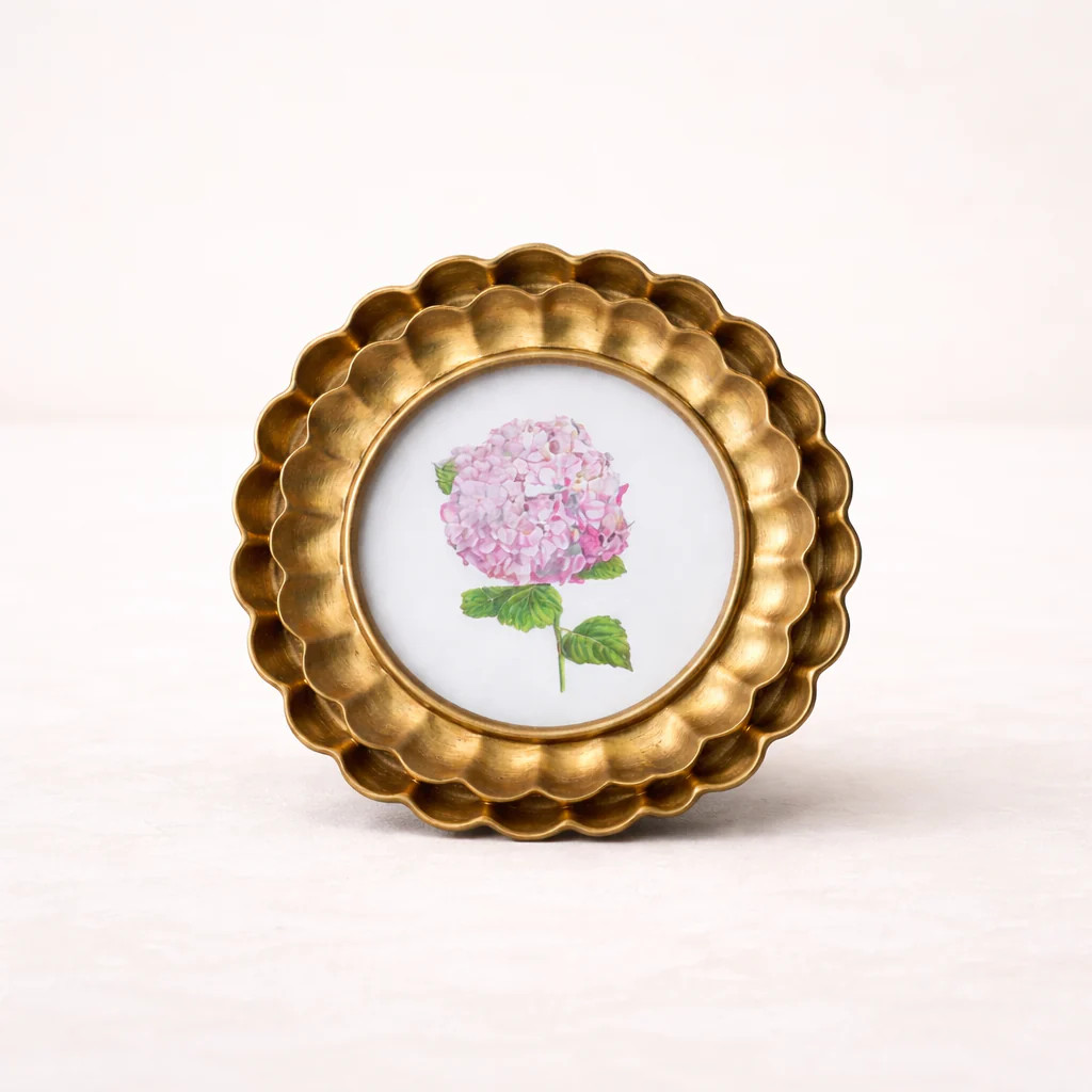 Bronze Round Scallop Photo Frame | By Luxe B Co. | luxe bCO