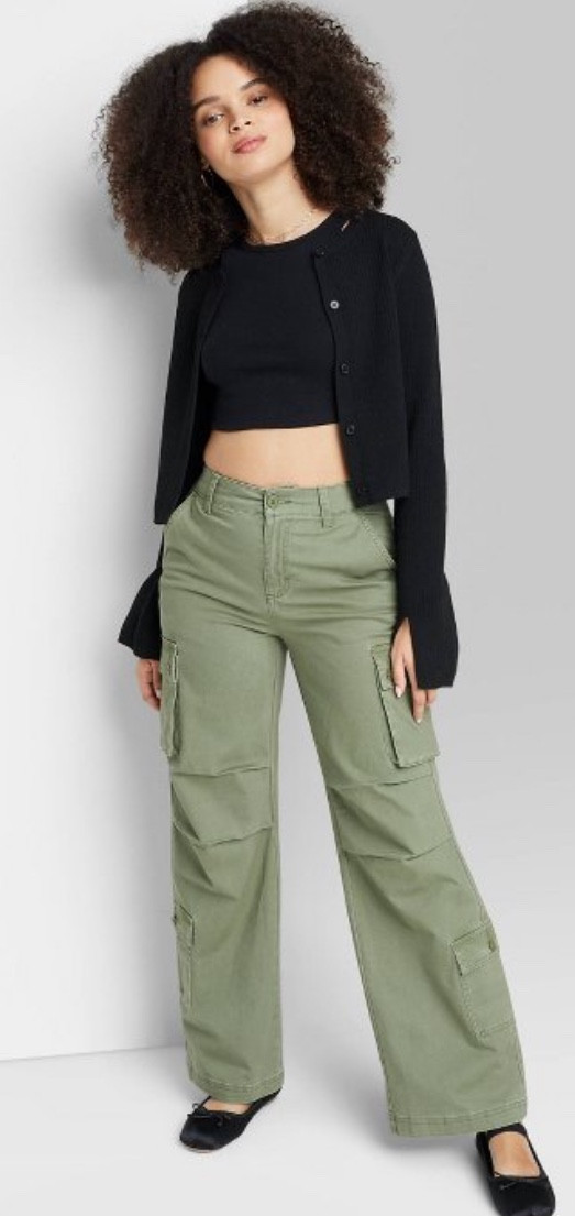 Light weight cargo pants! #target #targetfinds #targetdeals #petitefashion #petitefinds

#LTKstyletip #LTKSpringSale #LTKfindsunder50
