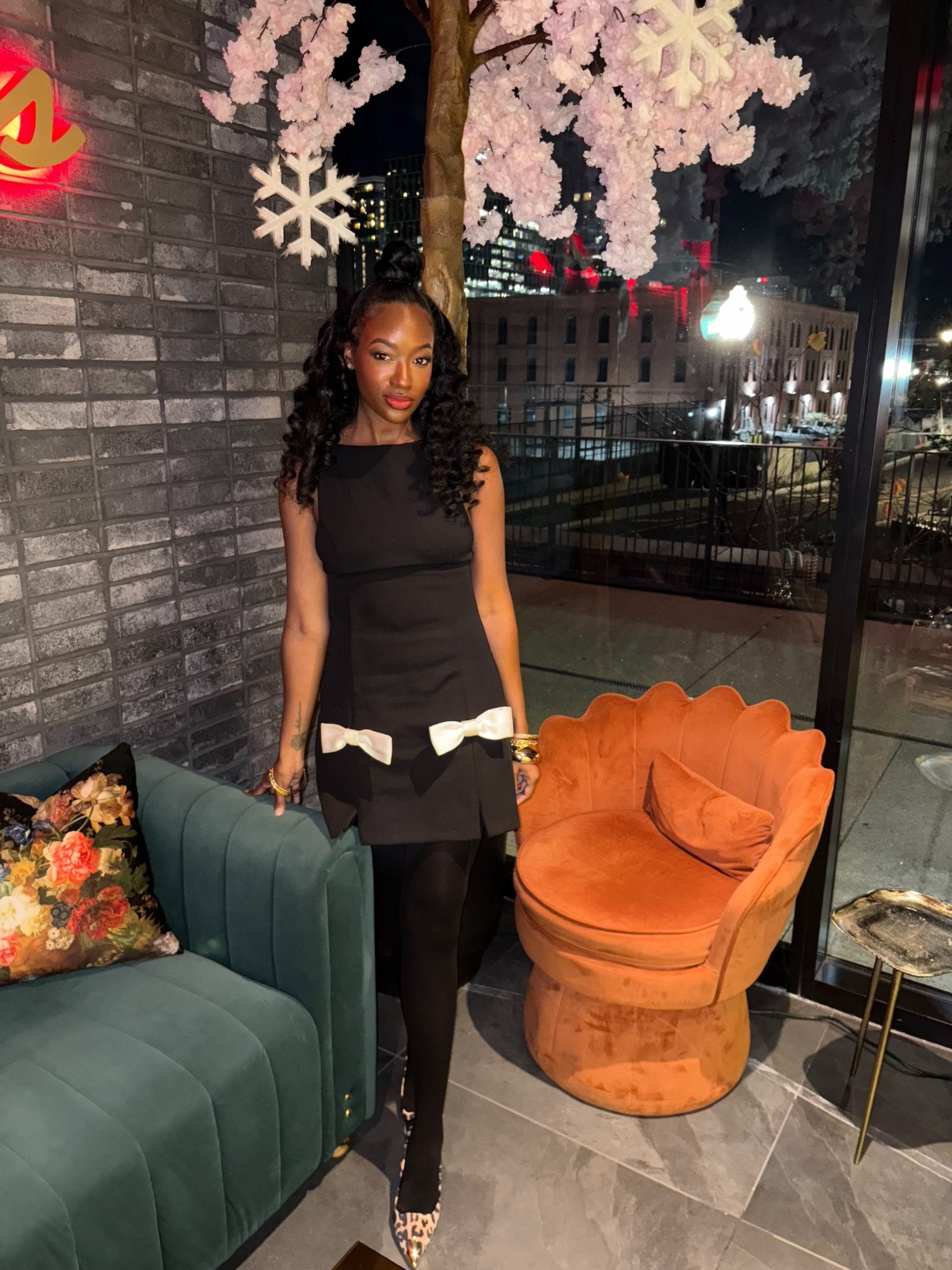 Friday dinner with my bestie. This dress is from Zara: Contrast Mini Bow Dress 🖤

#LTKFindsUnder50 #LTKHoliday #LTKCyberWeek