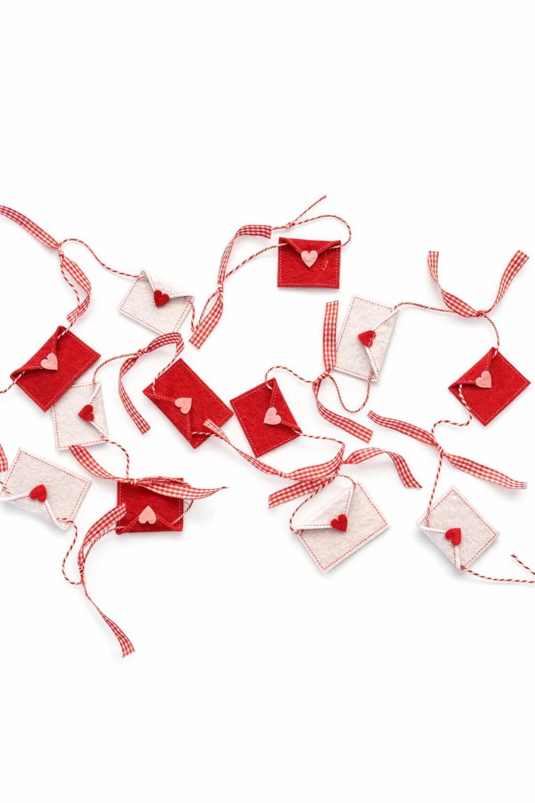 Mini Envelope Garland, Valentine's Day Garland, Felt Garland, Sweetheart Garland, Red Heart Garla... | Etsy (US)
