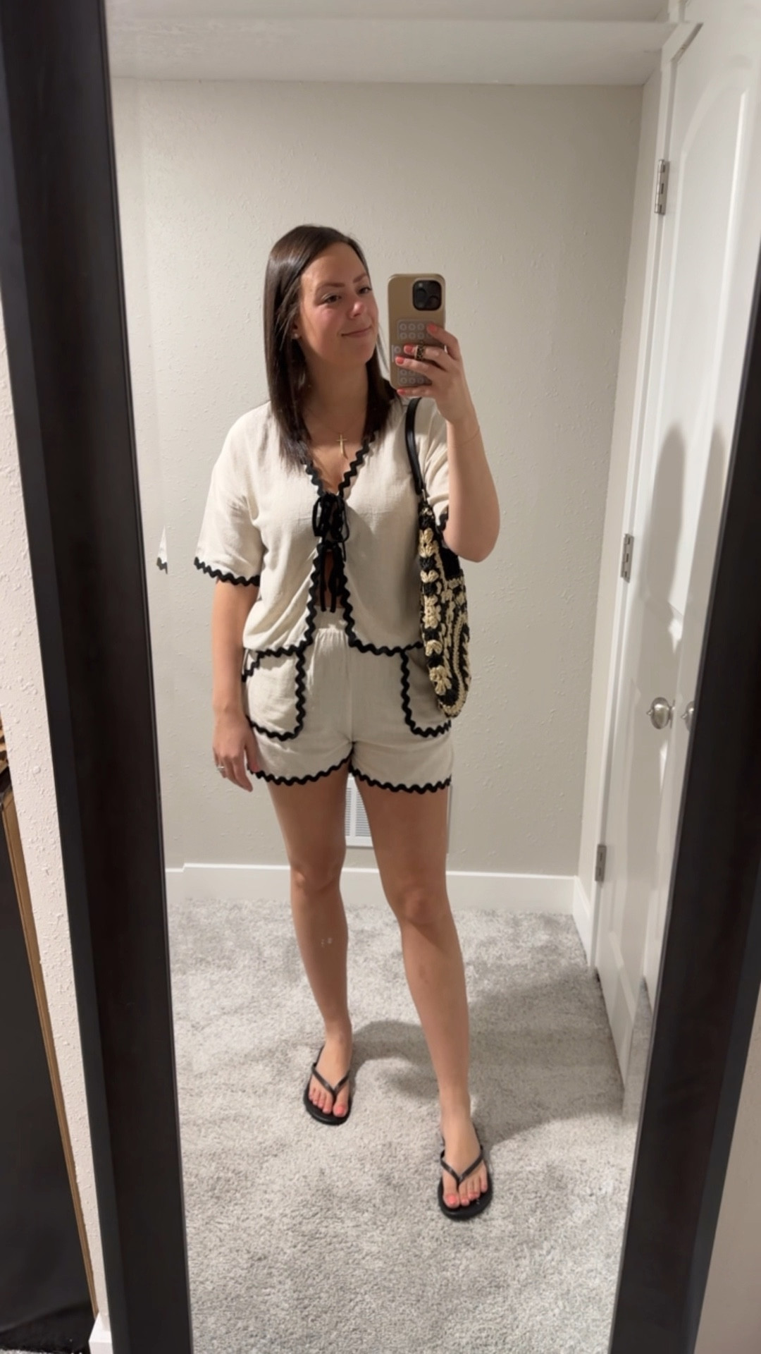 This set was a favorite and one of my bestsellers last year and @VICI brought it back! Perfect for vacation or the beach. I am wearing my normal size medium in both pieces! 

#LTKootd #LTKSeasonal #LTKSaleAlert