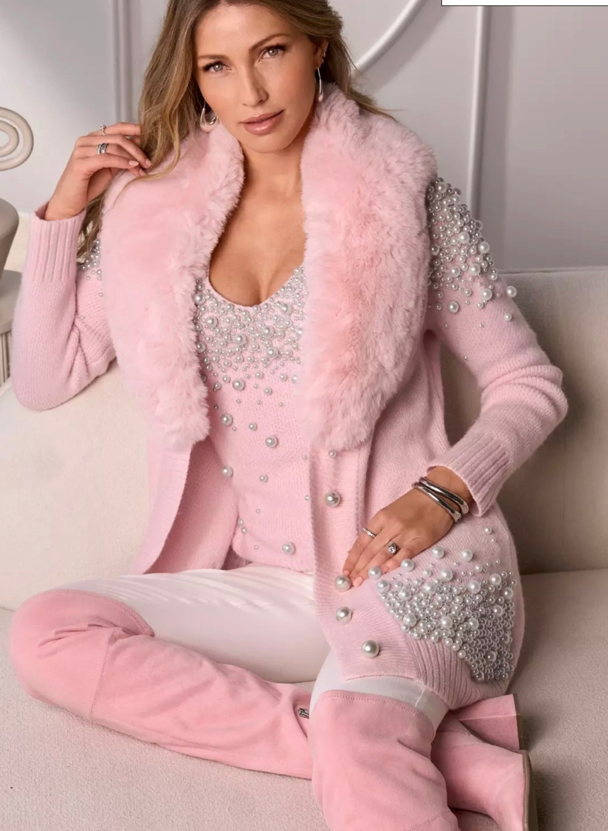 The prettiest pink faux fur cardi pearls 

#LTKPetite #LTKCyberWeek #LTKGiftGuide